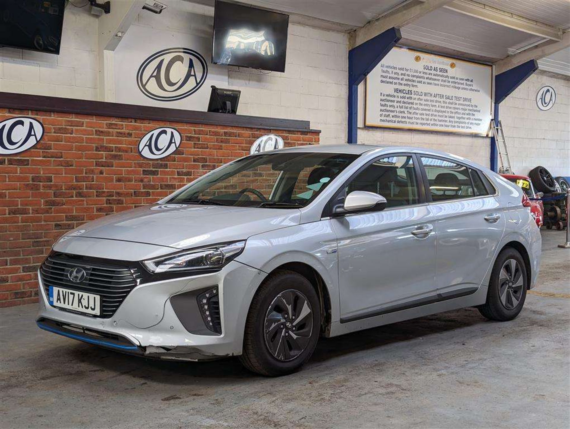 2017 HYUNDAI IONIQ PREMIUM SE HEV S-A