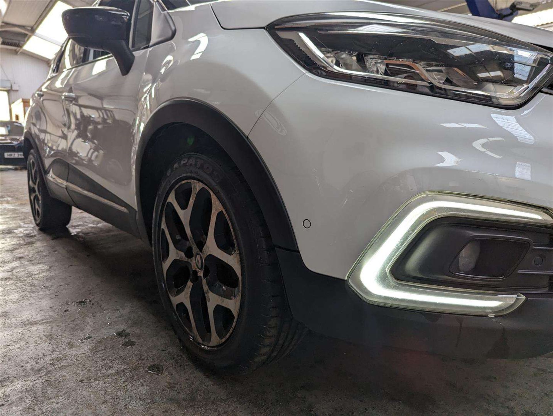 2018 RENAULT CAPTUR SIGNATURE X NAV DC - Image 13 of 29