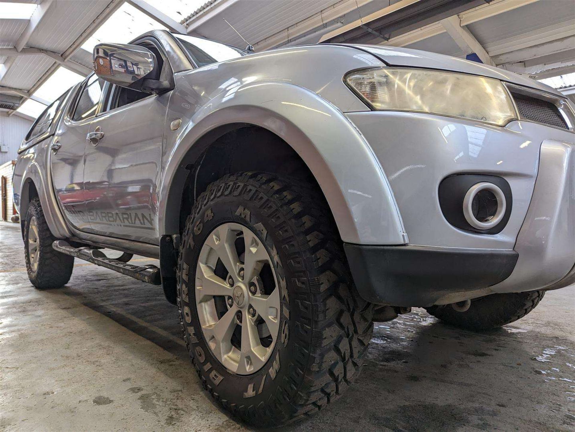 2010 MITSUBISHI L200BARB LB DCB DI-D4X4 AUTO - Image 11 of 29