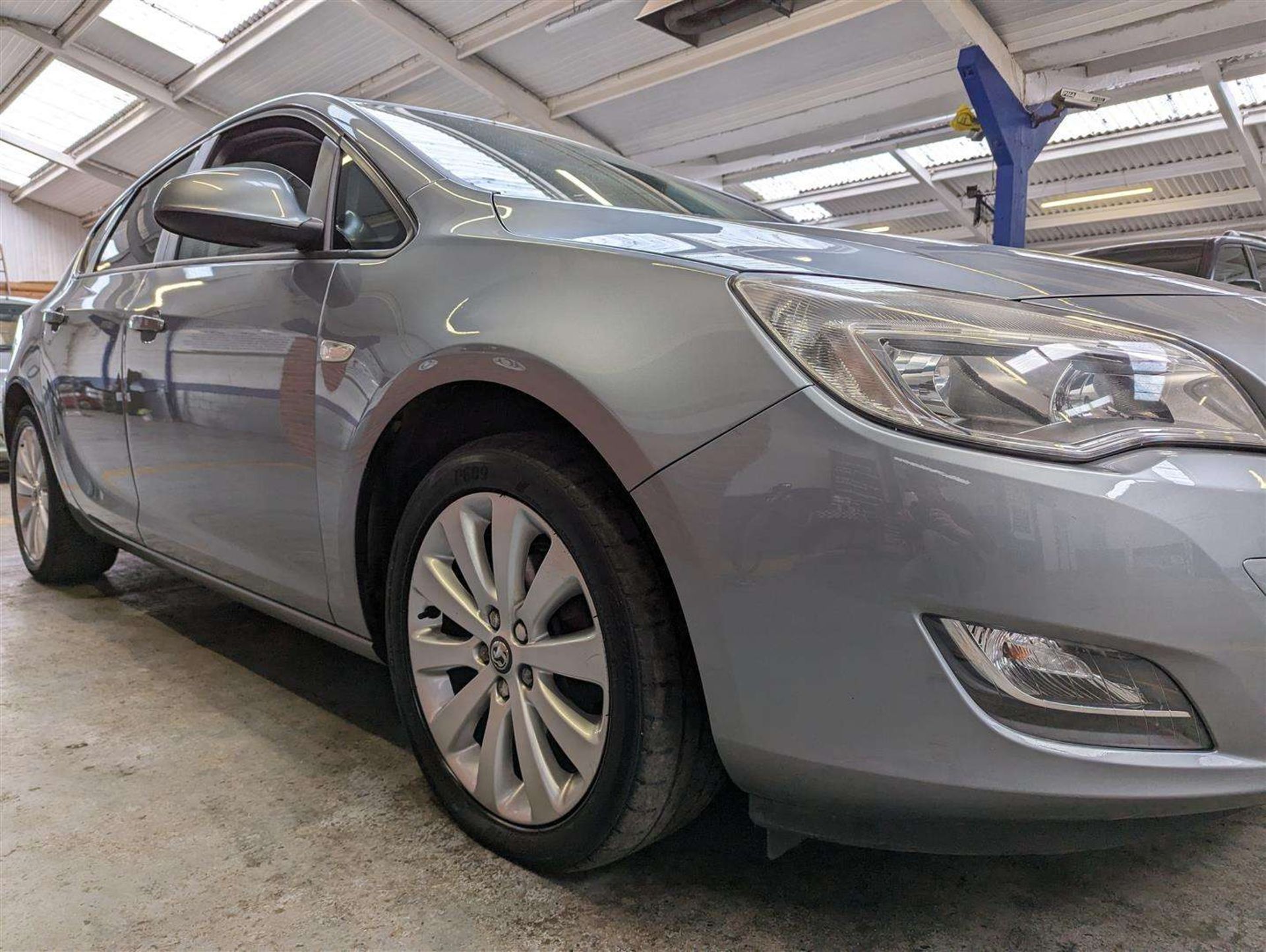 2010 VAUXHALL ASTRA EXCLUSIV 113 - Image 11 of 29