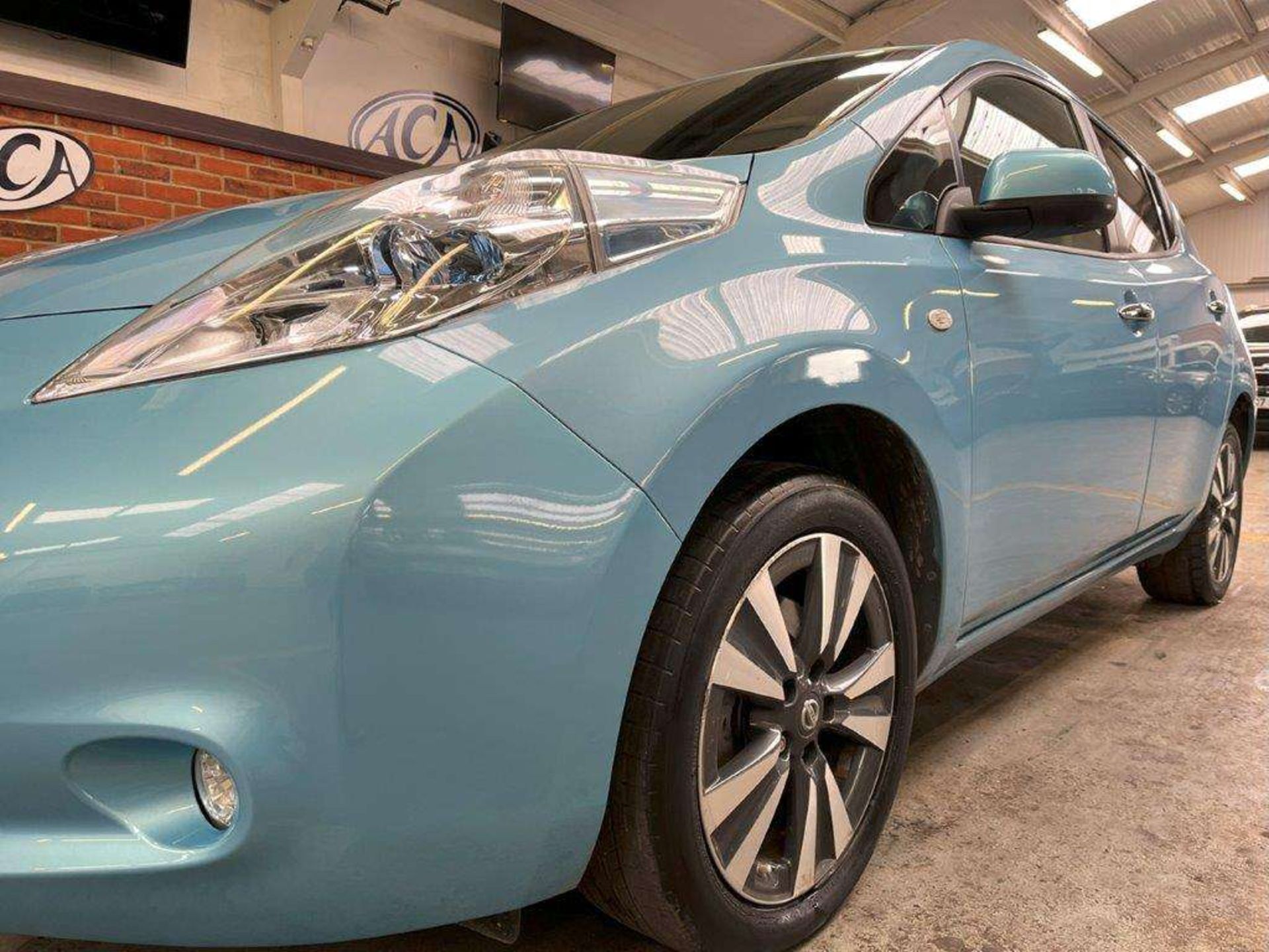 2015 NISSAN LEAF TEKNA - Image 12 of 29