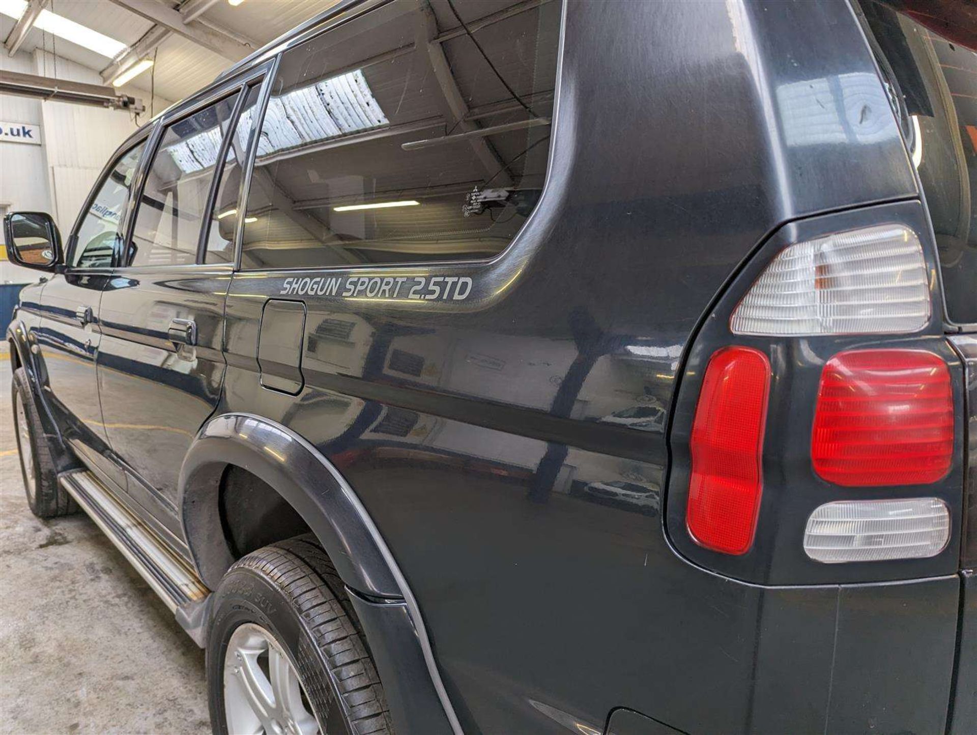 2005 MITSUBISHI SHOGUN SPORT WARRIOR TD - Image 9 of 30