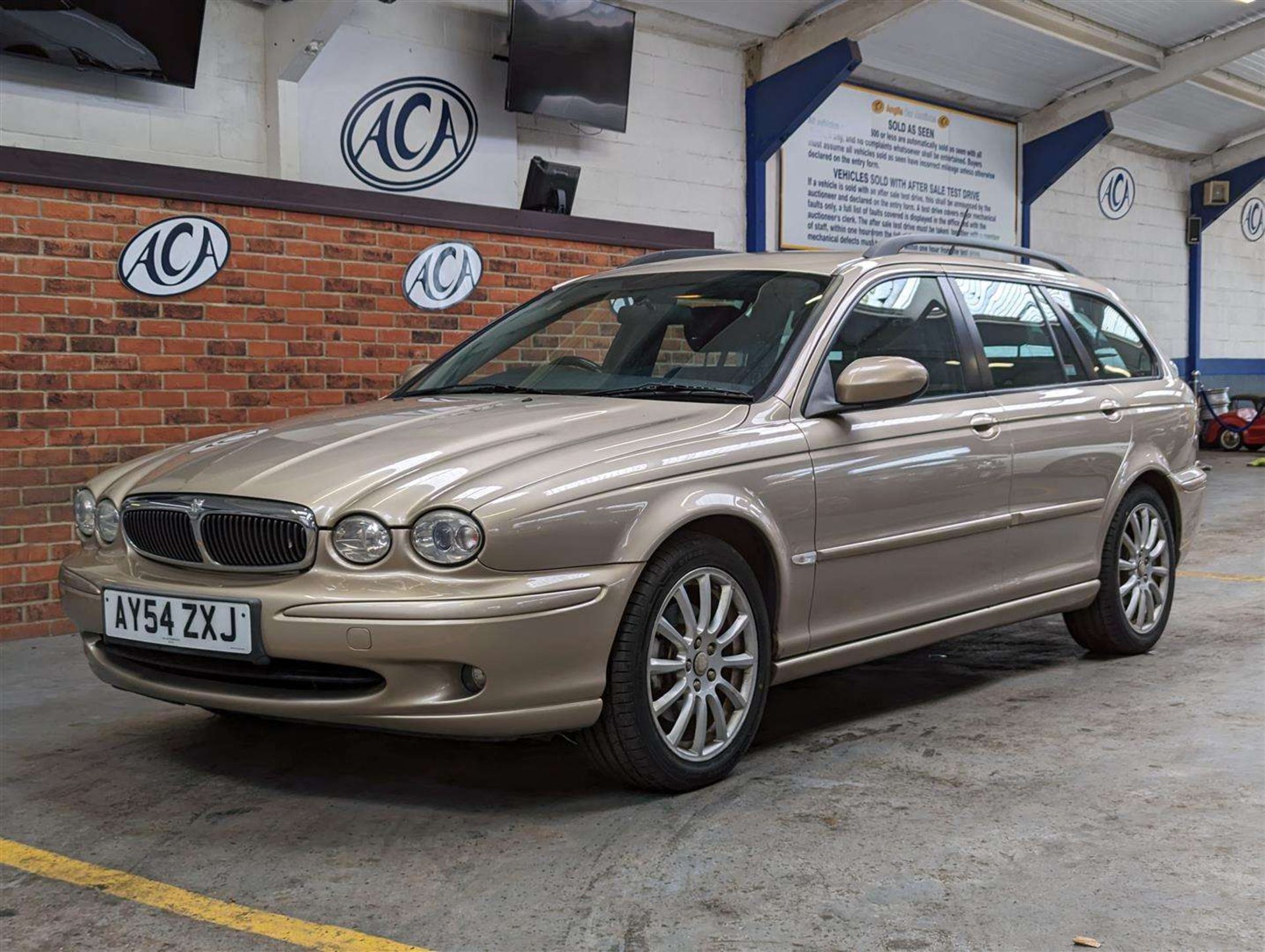 2004 JAGUAR X-TYPE CLASSIC AWD AUTO