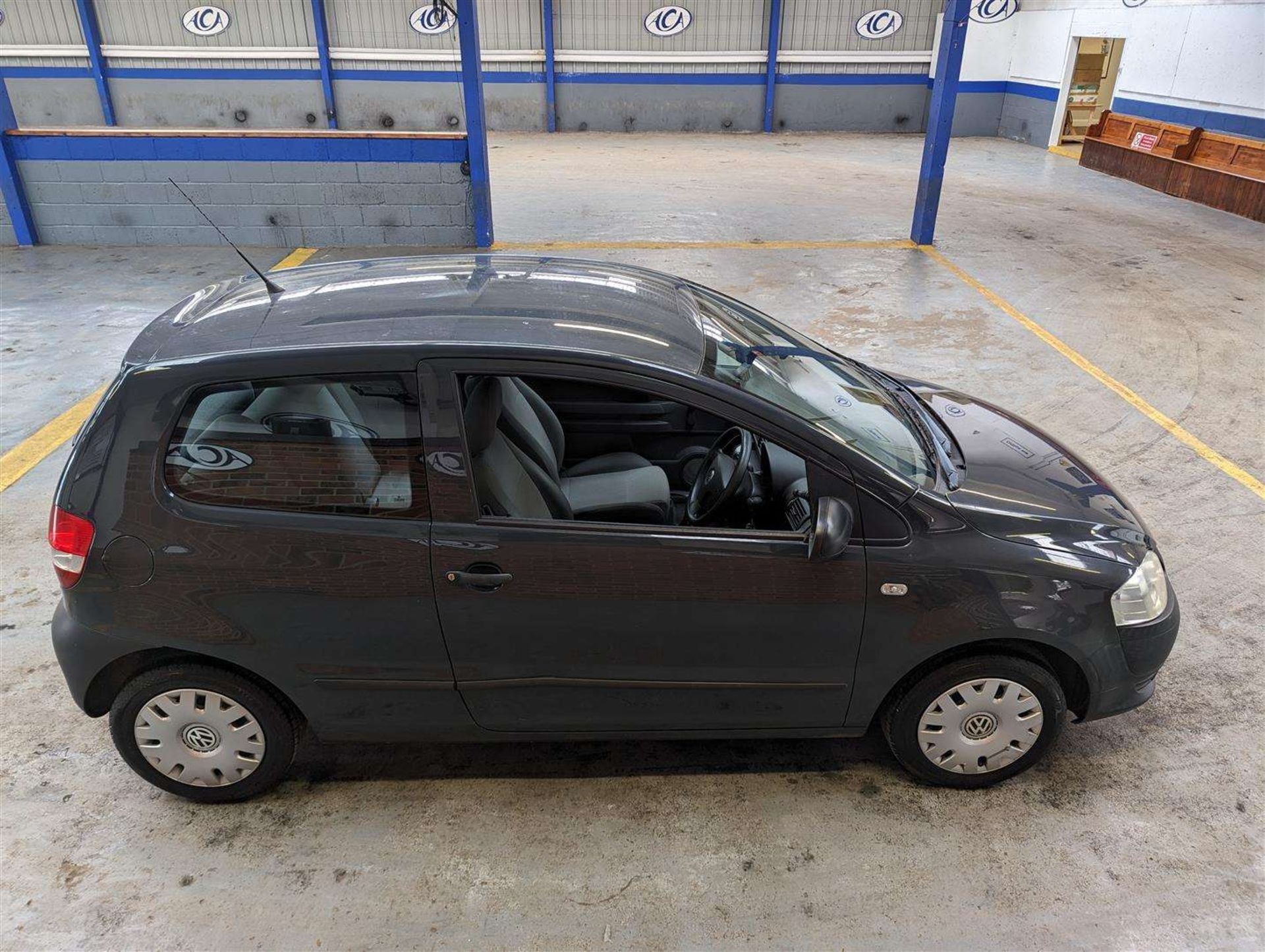 2009 VOLKSWAGEN FOX 55 - Image 27 of 30