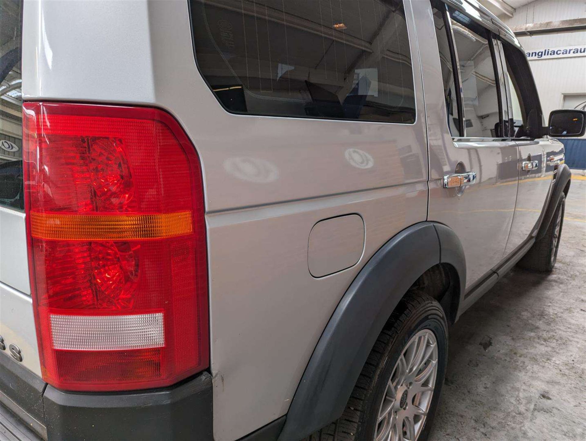 2005 LAND ROVER DISCOVERY 3 TDV6 S AUTO - Image 8 of 30