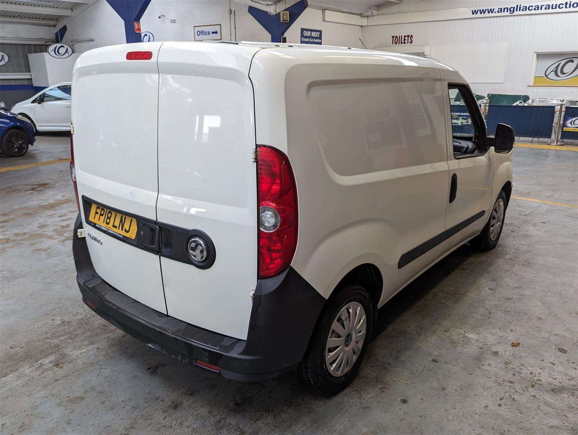 2018 VAUXHALL COMBO 2000 CDTI S/S - Image 6 of 30