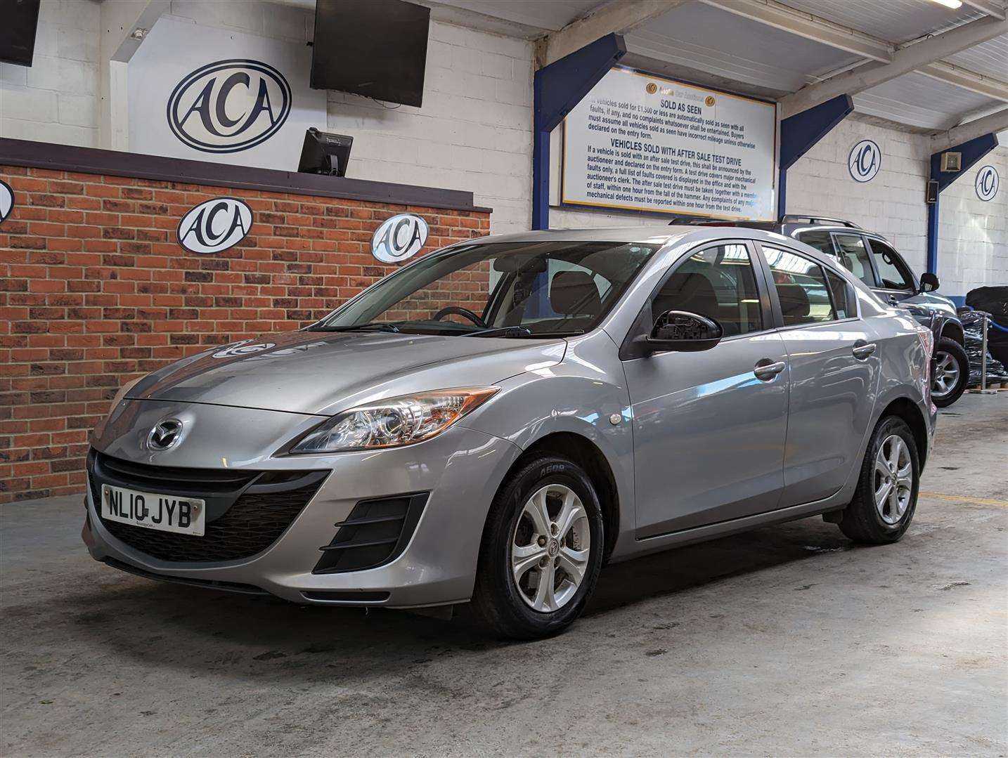 2010 MAZDA 3 TS D