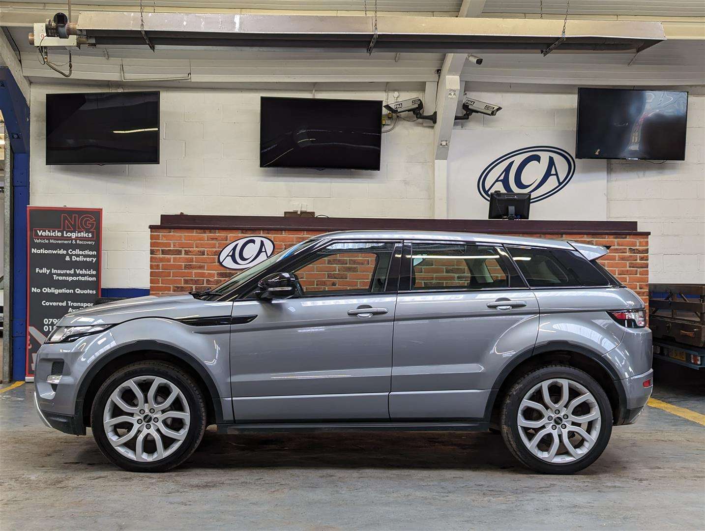 2011 LAND ROVER RANGE ROVER EVOQUE DYNAMI - Image 2 of 29