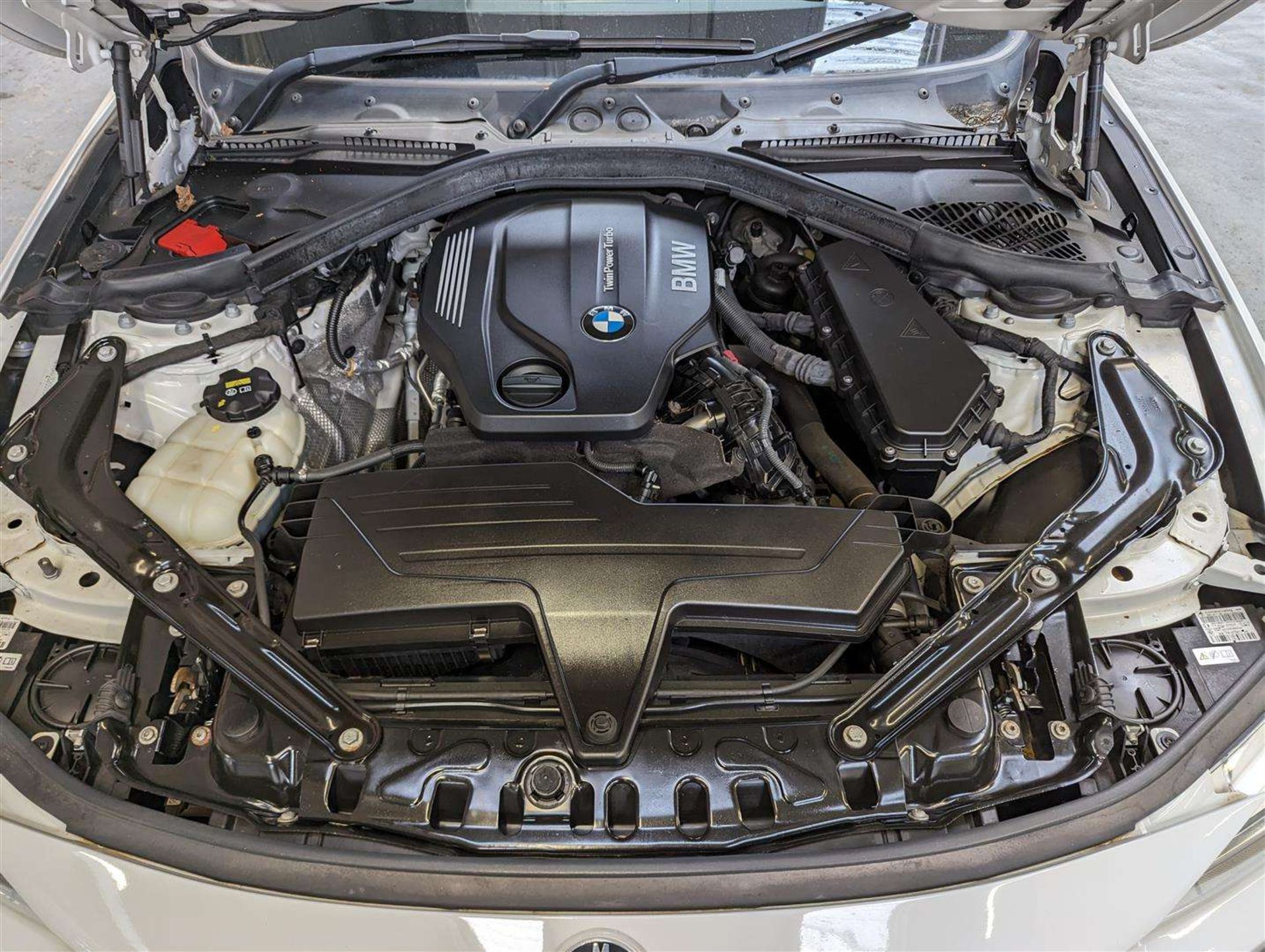 2016 BMW 420D M SPORT AUTO - Image 25 of 30