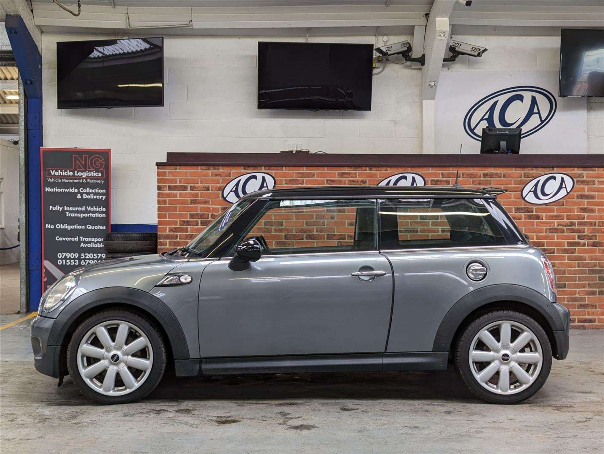 2010 MINI COOPER S - Image 2 of 28