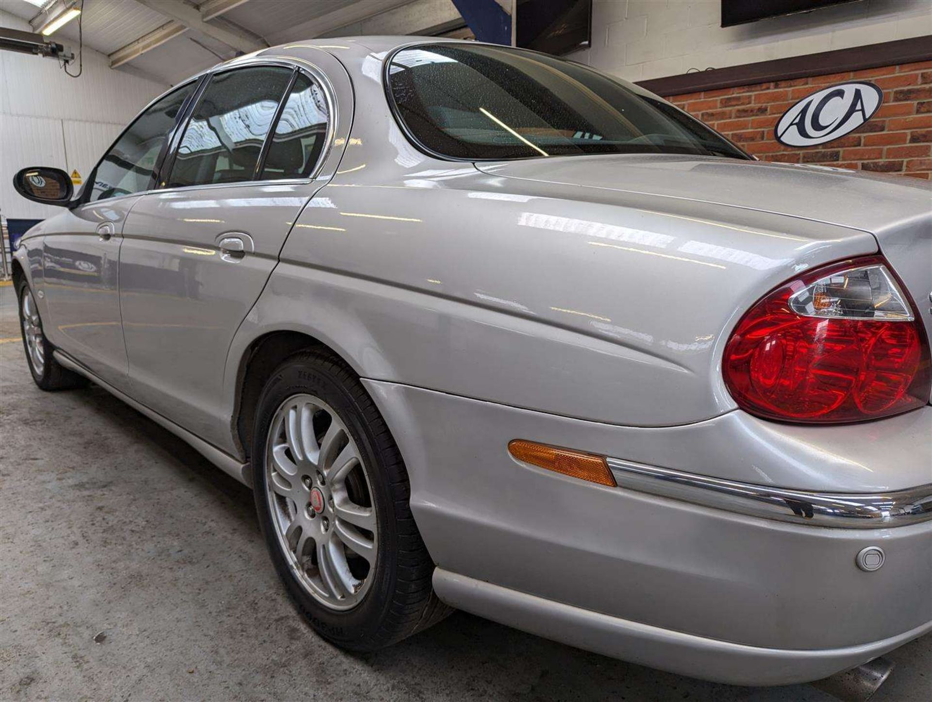 2004 JAGUAR S-TYPE V6 SE AUTO - Image 9 of 30