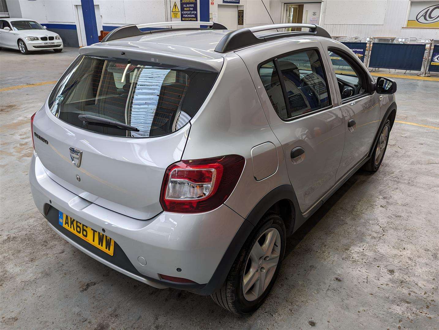 2016 DACIA SANDERO STEPWAY LAUREATE - Image 11 of 29