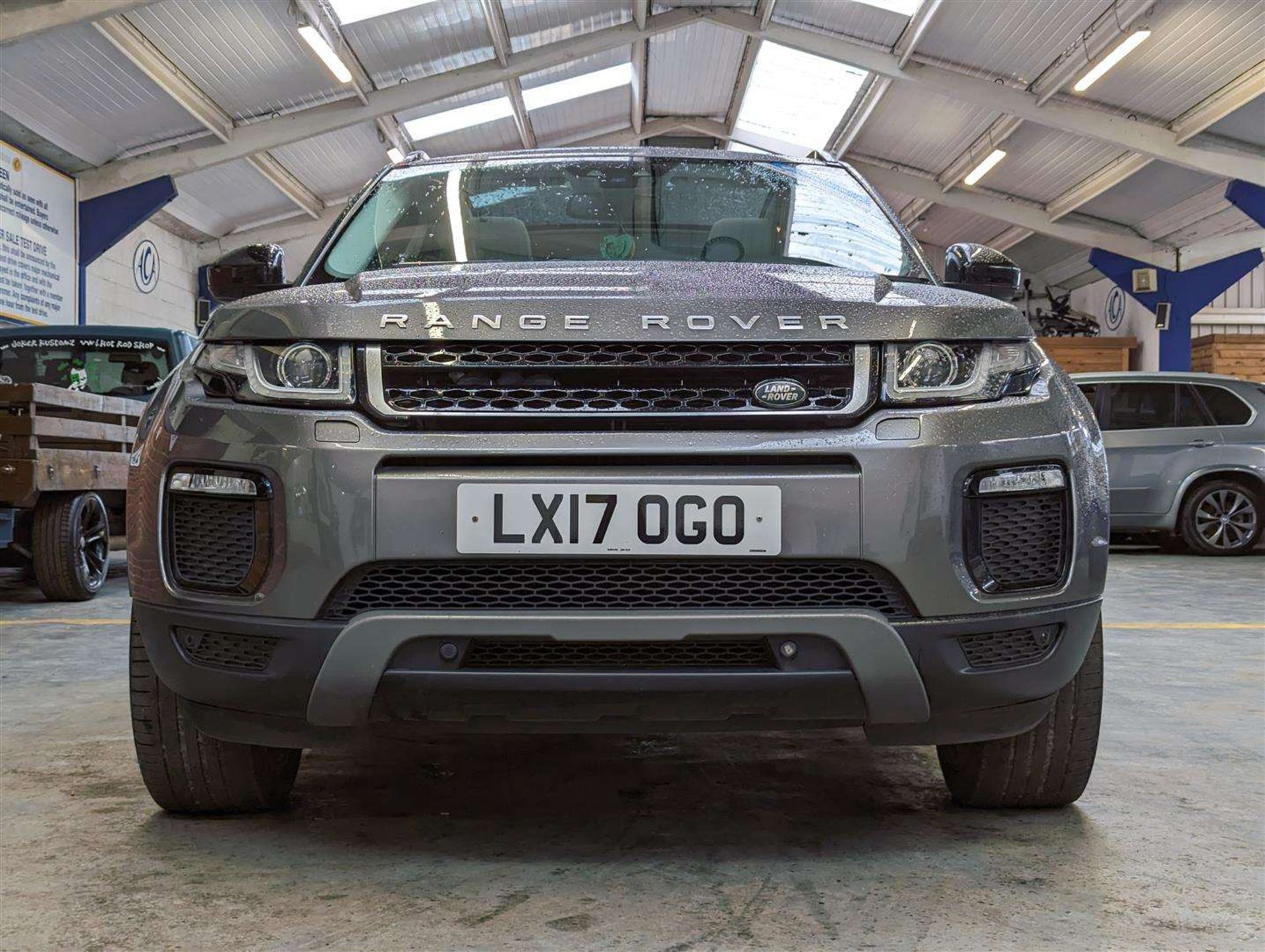 2017 LAND ROVER RANGE ROVER EVOQUE SE TEC - Image 29 of 29