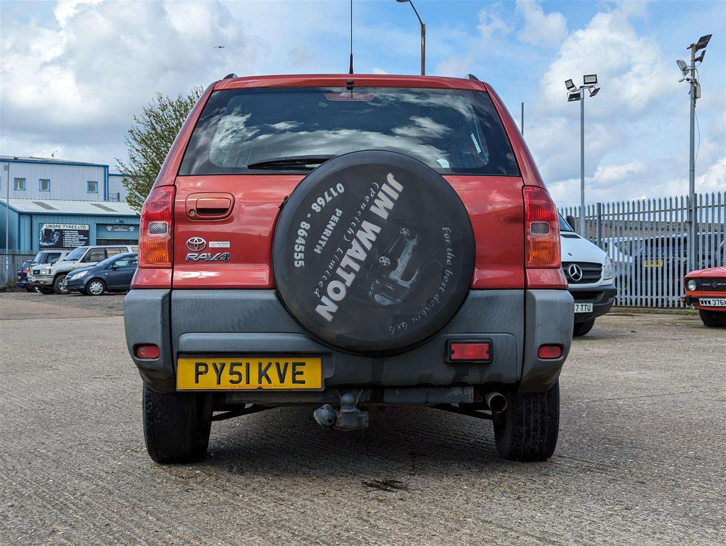 2002 TOYOTA RAV4 NV VVTI - Image 3 of 30