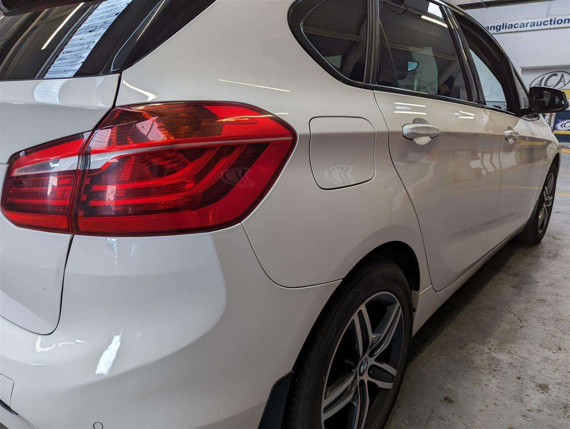 2015 BMW 218D SPORT - Bild 6 aus 29