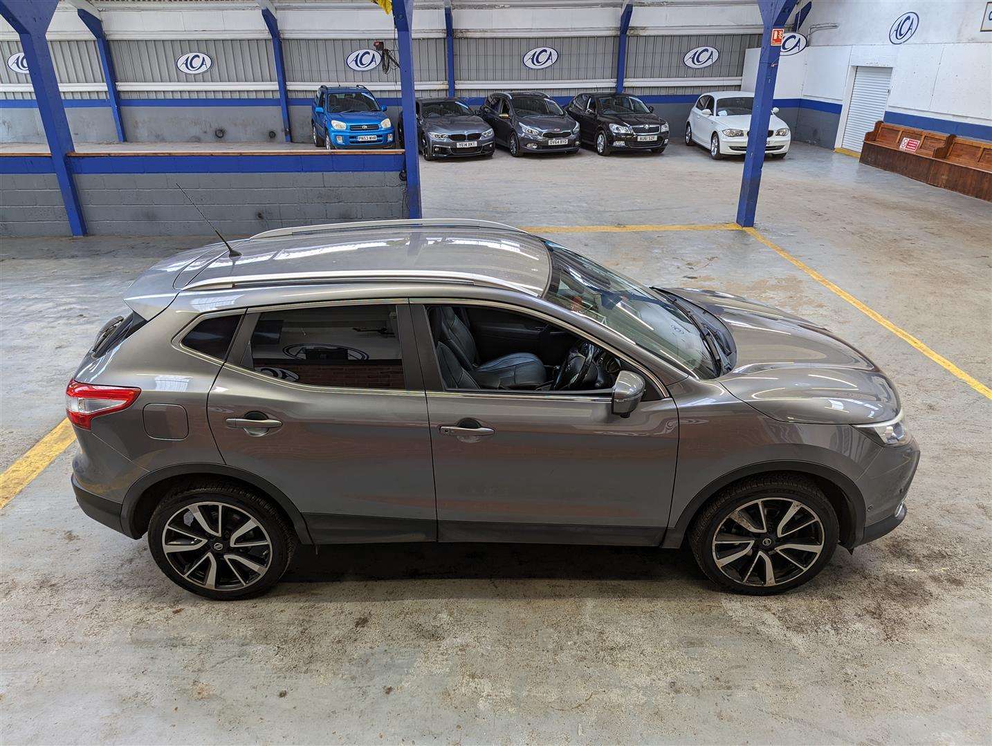 2015 NISSAN QASHQAI TEKNA DCI - Image 25 of 29