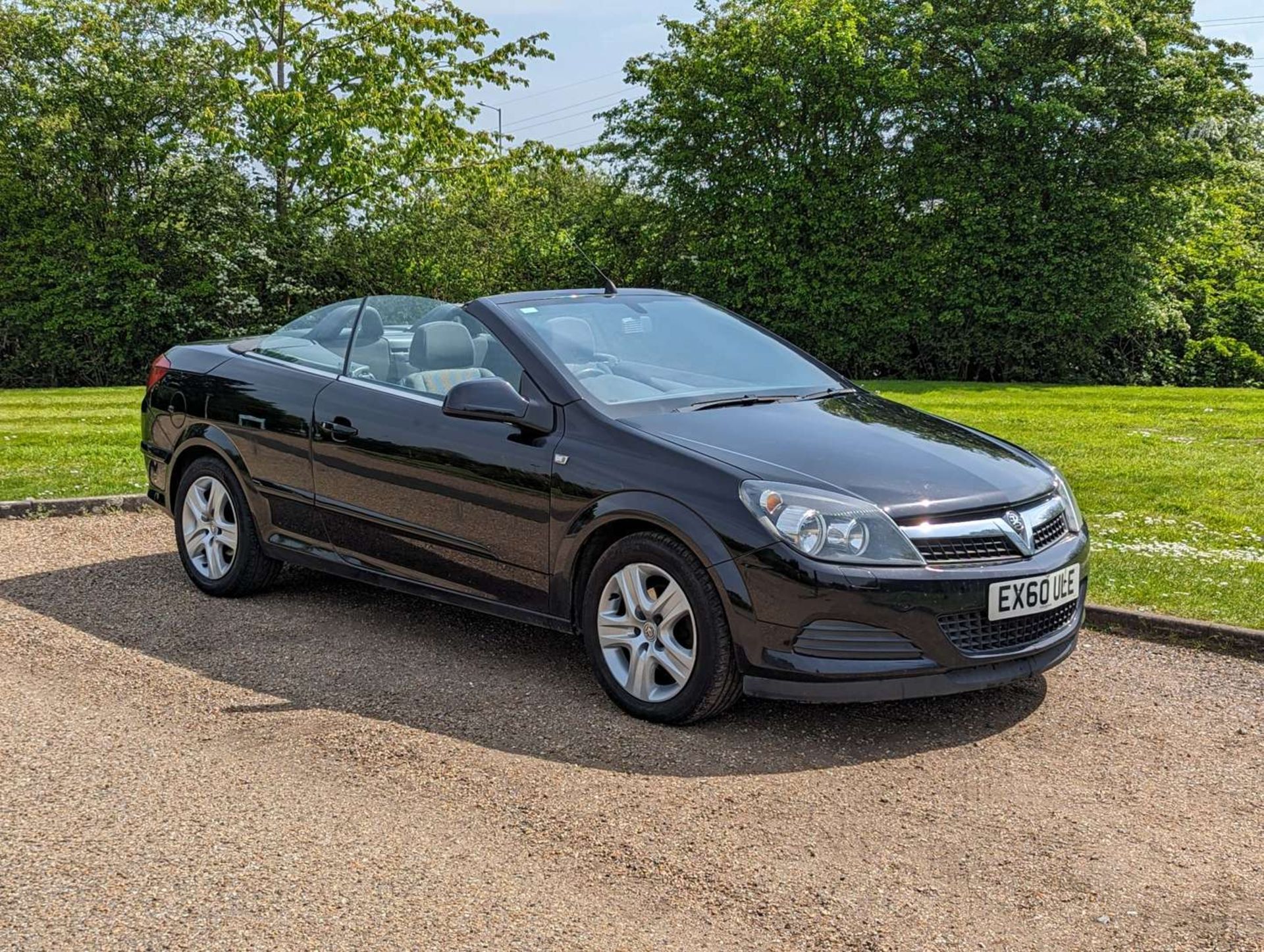 2010 VAUXHALL ASTRA TWINTOP AIR - Image 7 of 30