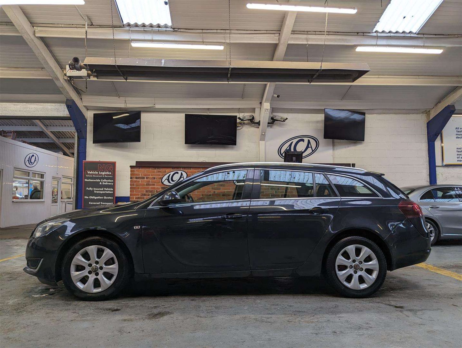 2013 VAUXHALL INSIGNIA **SOLD - Image 2 of 30