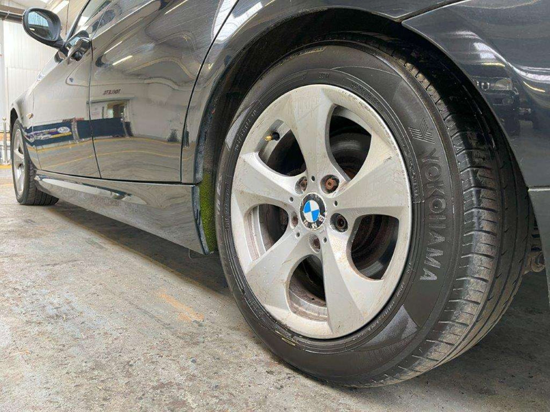 2011 BMW 320D EFFICIENTDYNAMICS - Image 12 of 30