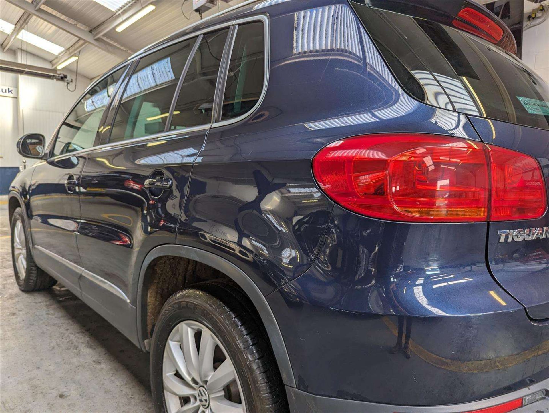 2013 VOLKSWAGEN TIGUAN MATCH TDI BLUE TEC - Image 11 of 30