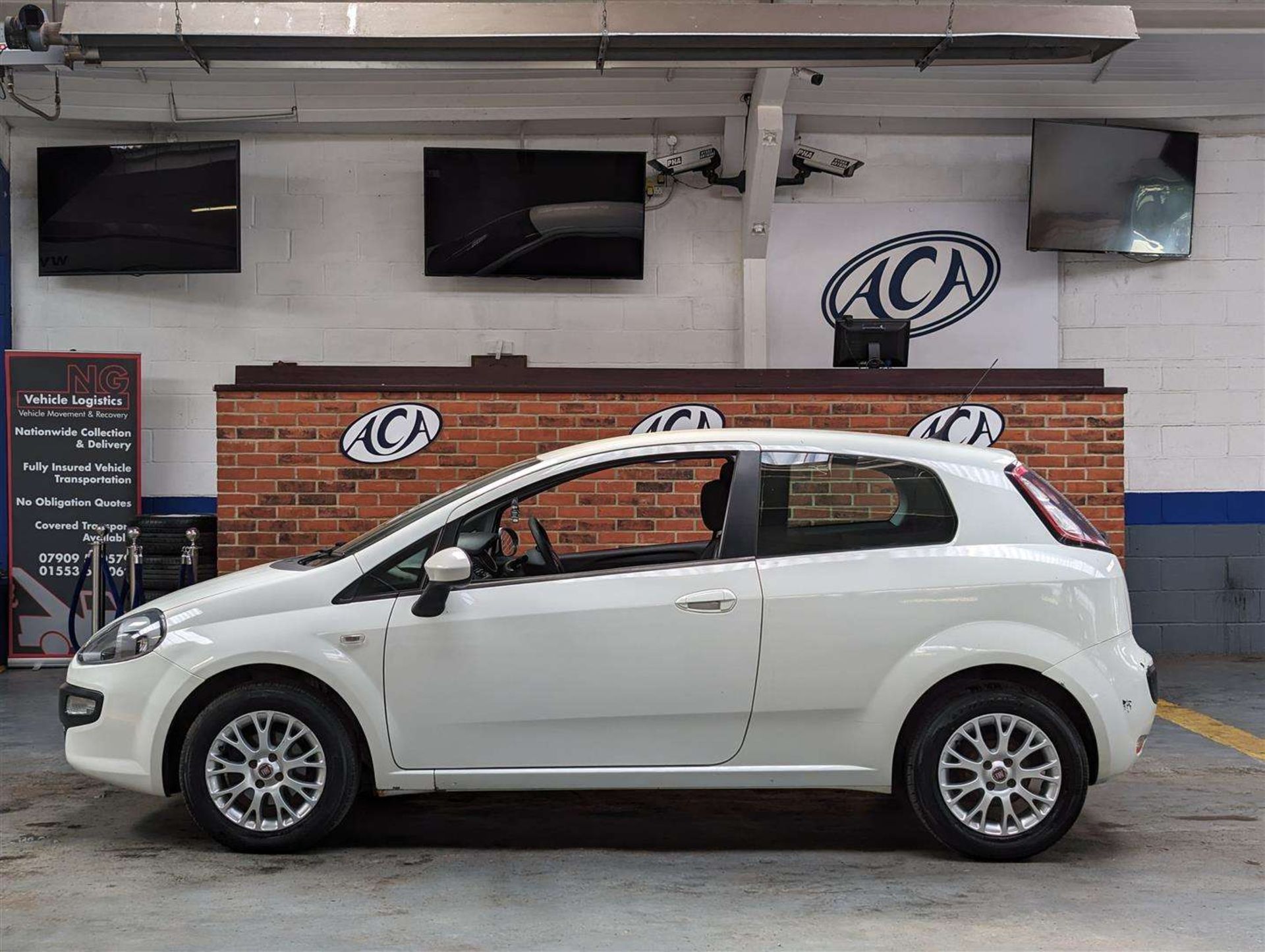 2011 FIAT PUNTO EVO MYLIFE - Image 2 of 29