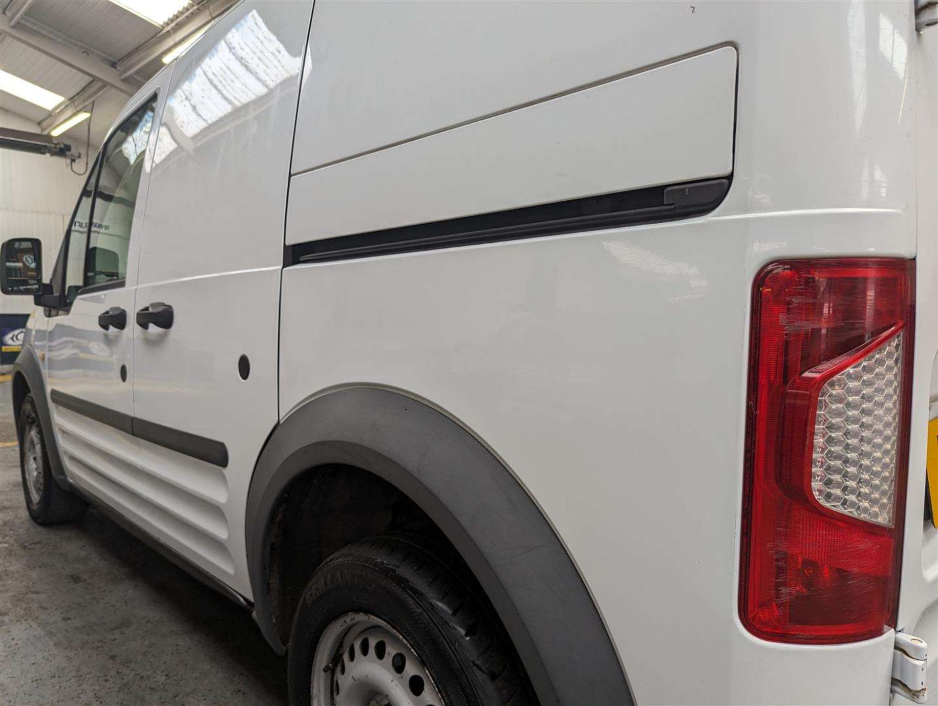 2012 FORD TRANSIT CONNECT T200 - Image 6 of 30