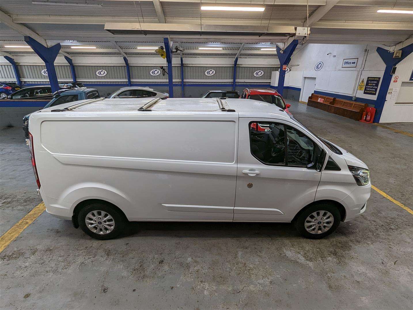 2019 FORD TRANSIT CUSTOM 300 LTD - Image 11 of 30