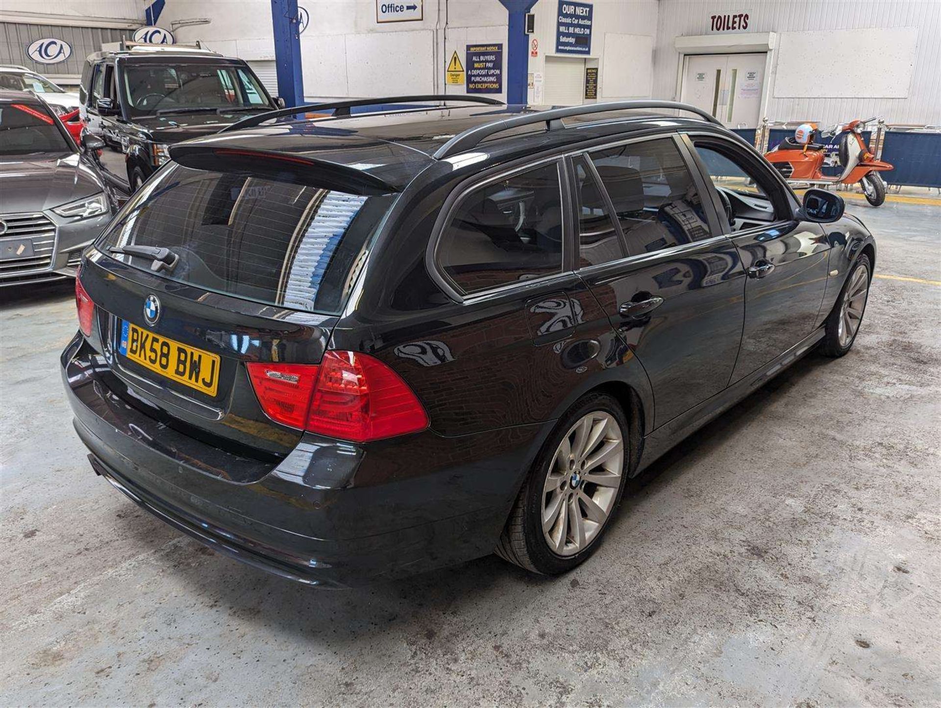 2008 BMW 318I SE TOURING - Image 10 of 30