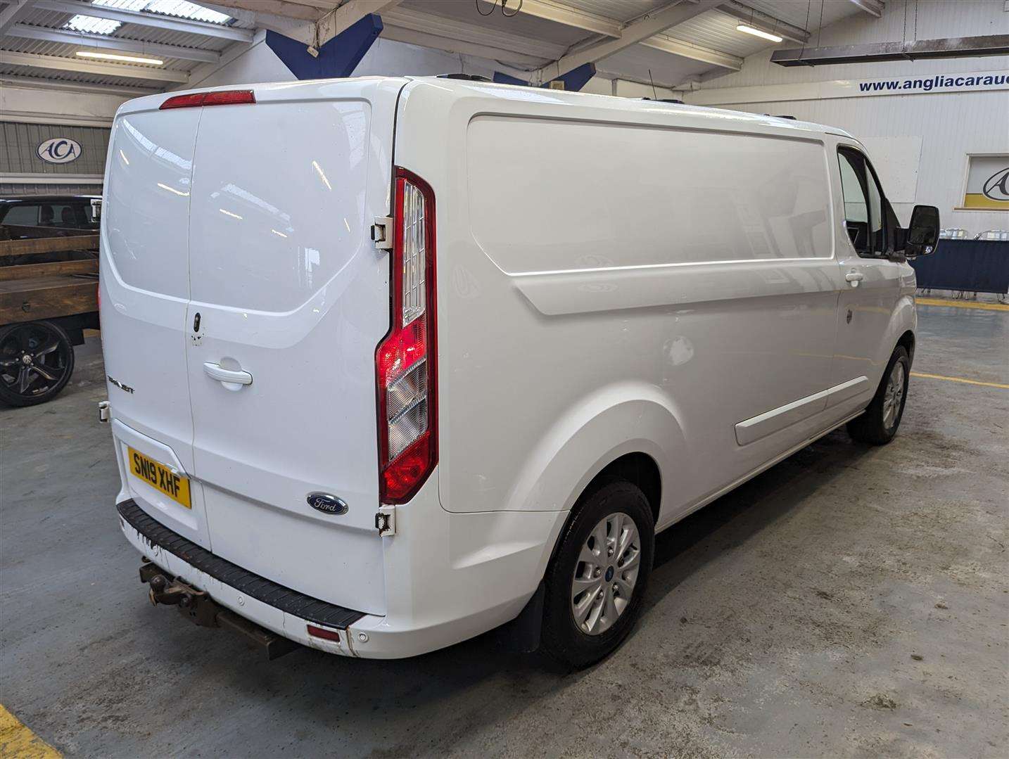 2019 FORD TRANSIT CUSTOM 300 LTD - Image 5 of 30