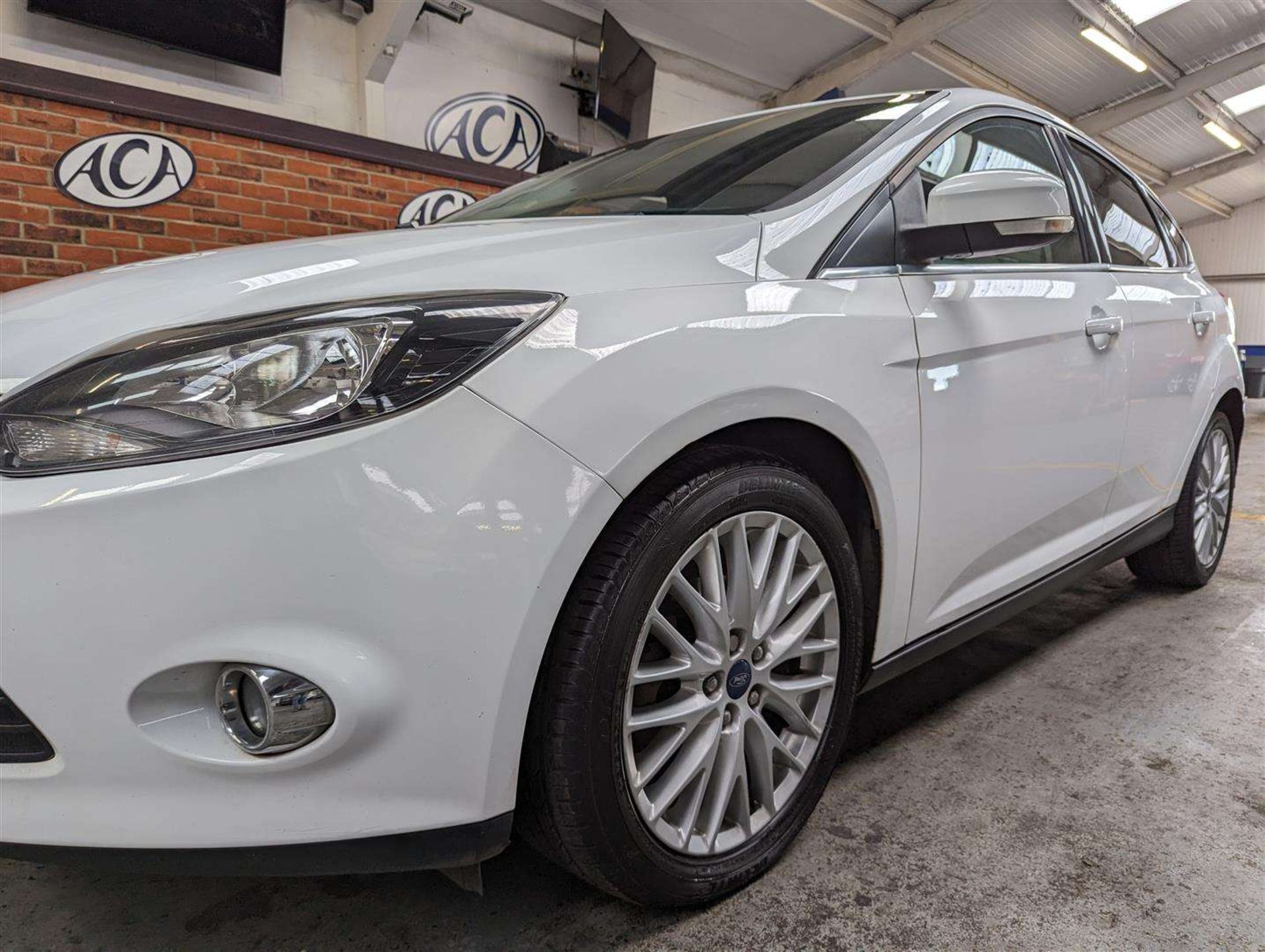 2013 FORD FOCUS ZETEC TURBO - Image 27 of 30