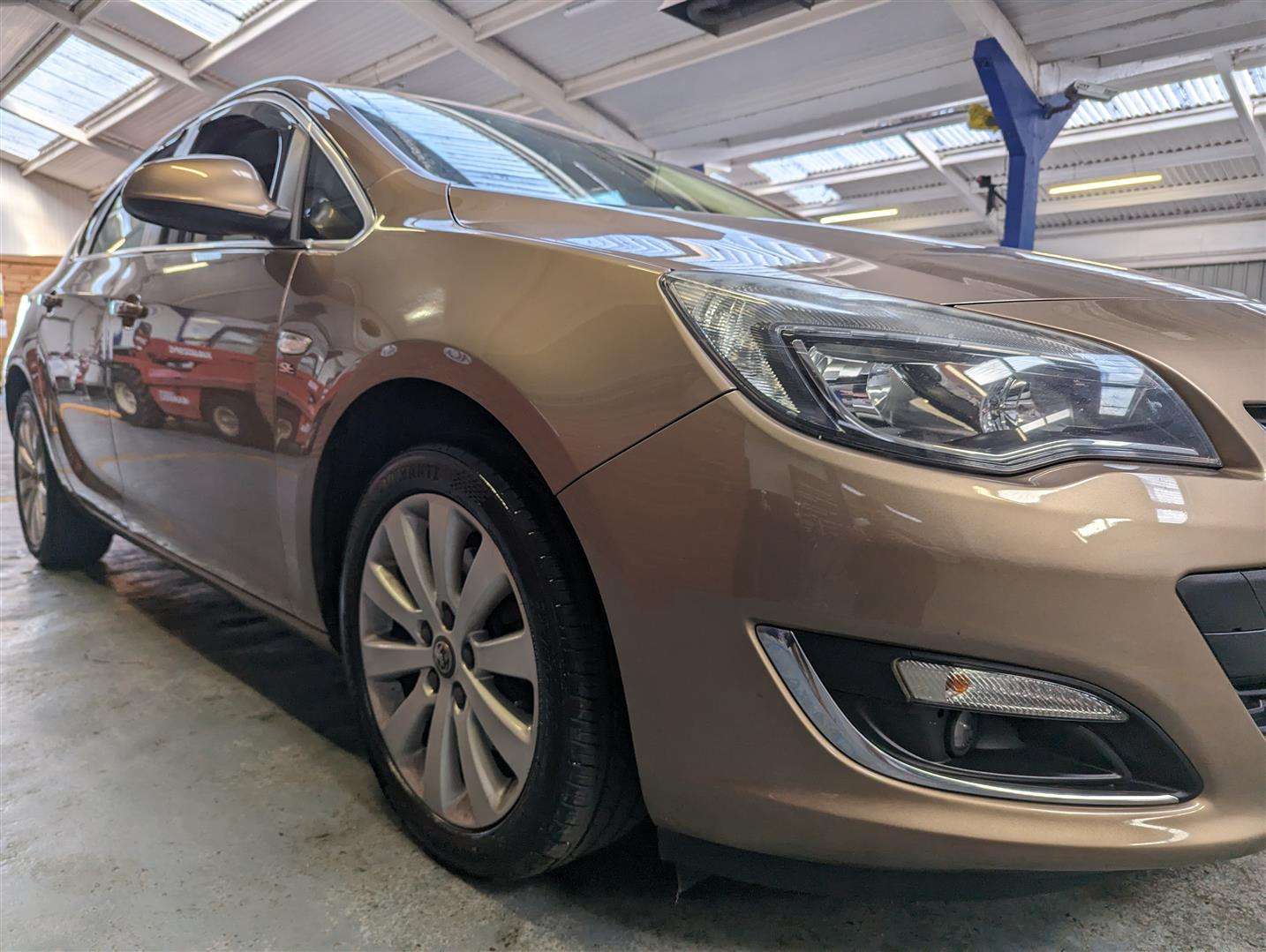 2012 VAUXHALL ASTRA SE CDTI - Image 9 of 28