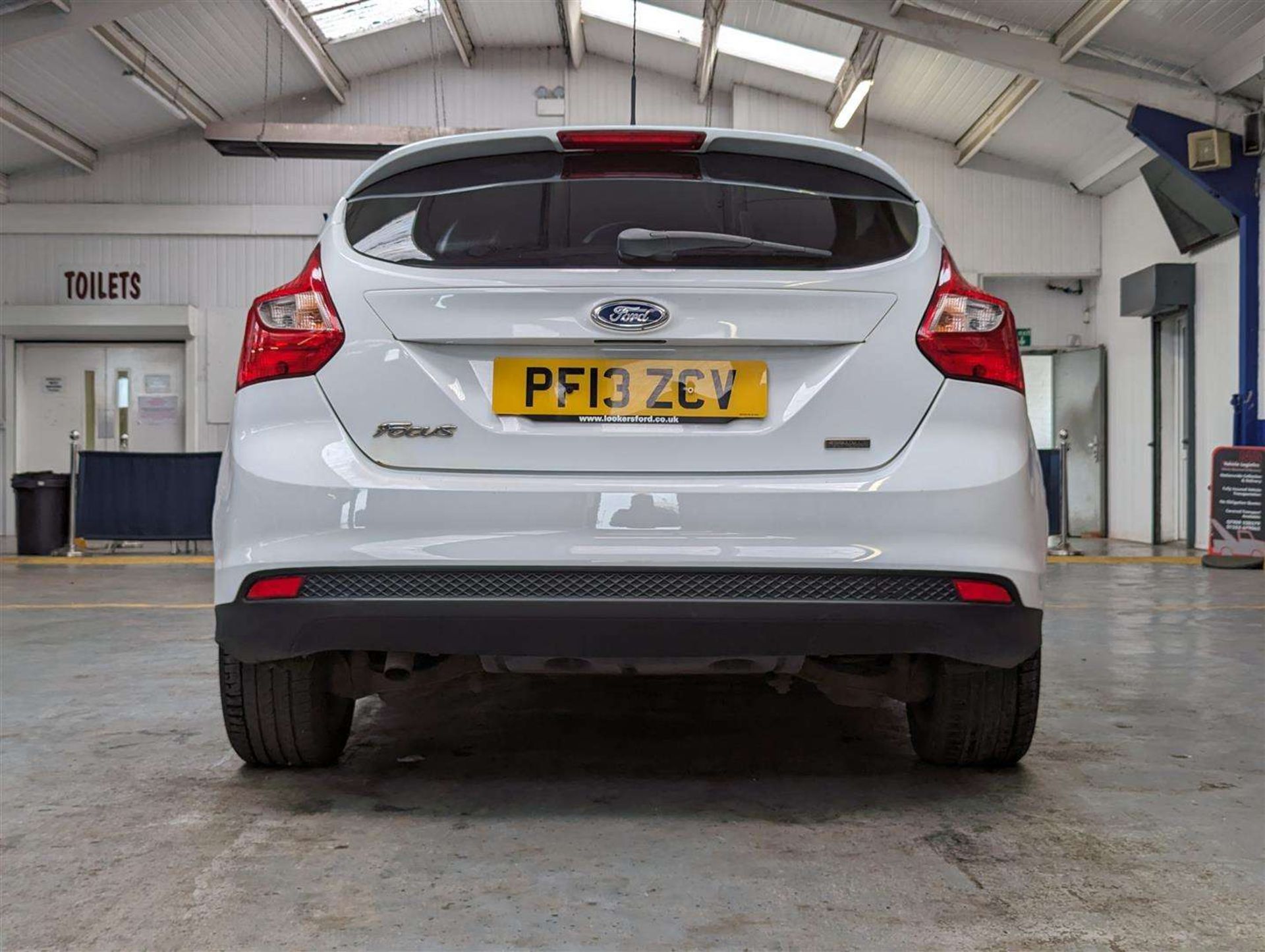 2013 FORD FOCUS ZETEC TURBO - Image 10 of 30