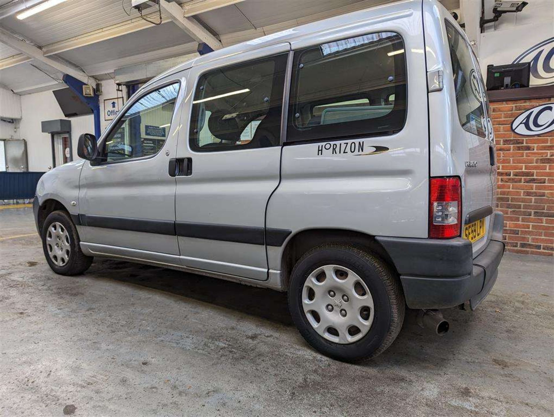 2010 PEUGEOT PARTNER ORIGIN COMBI HDI W.A.V. - Image 22 of 30