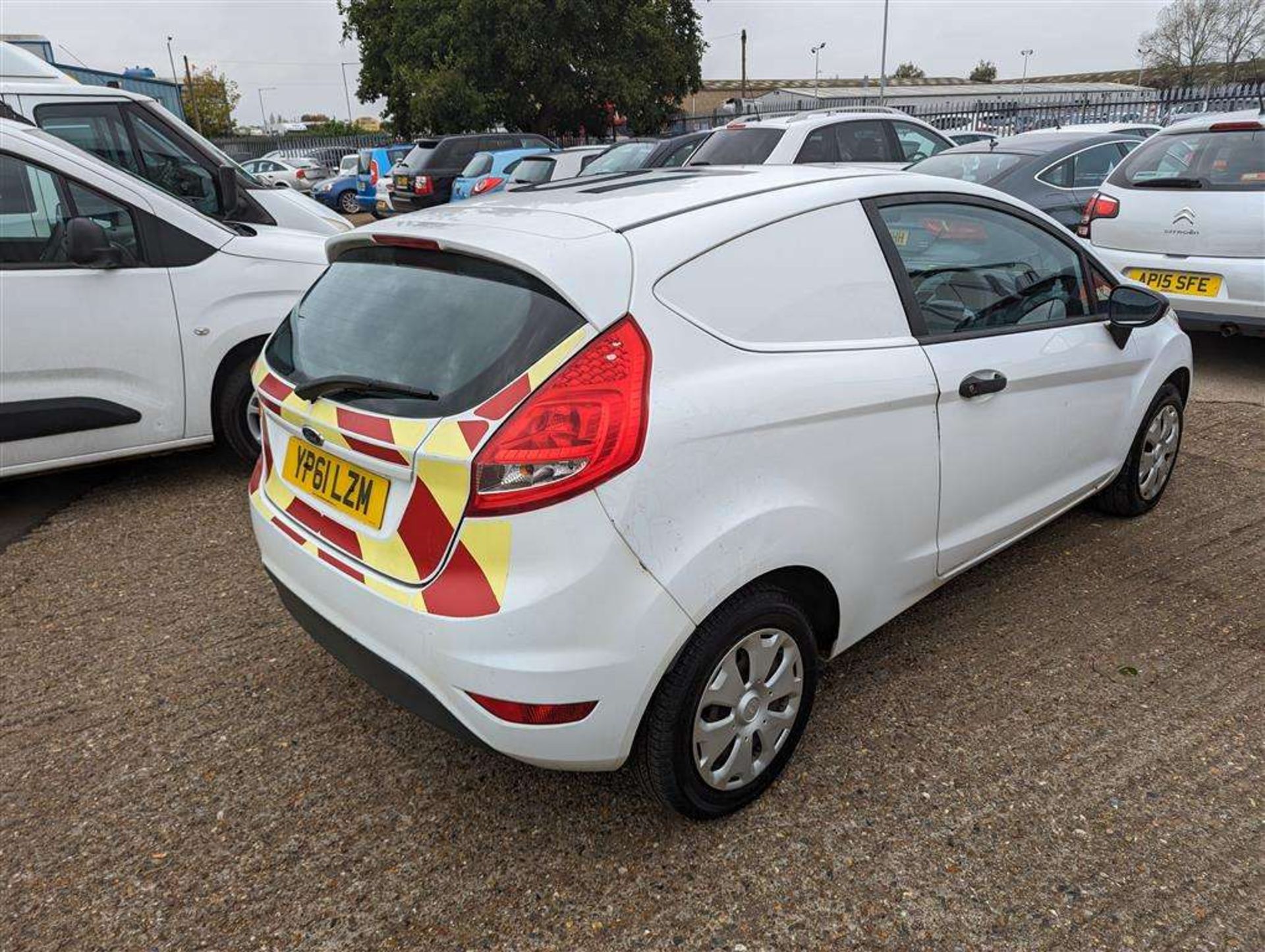 2011 FORD FIESTA ECONETIC TDCI DPF - Image 19 of 28