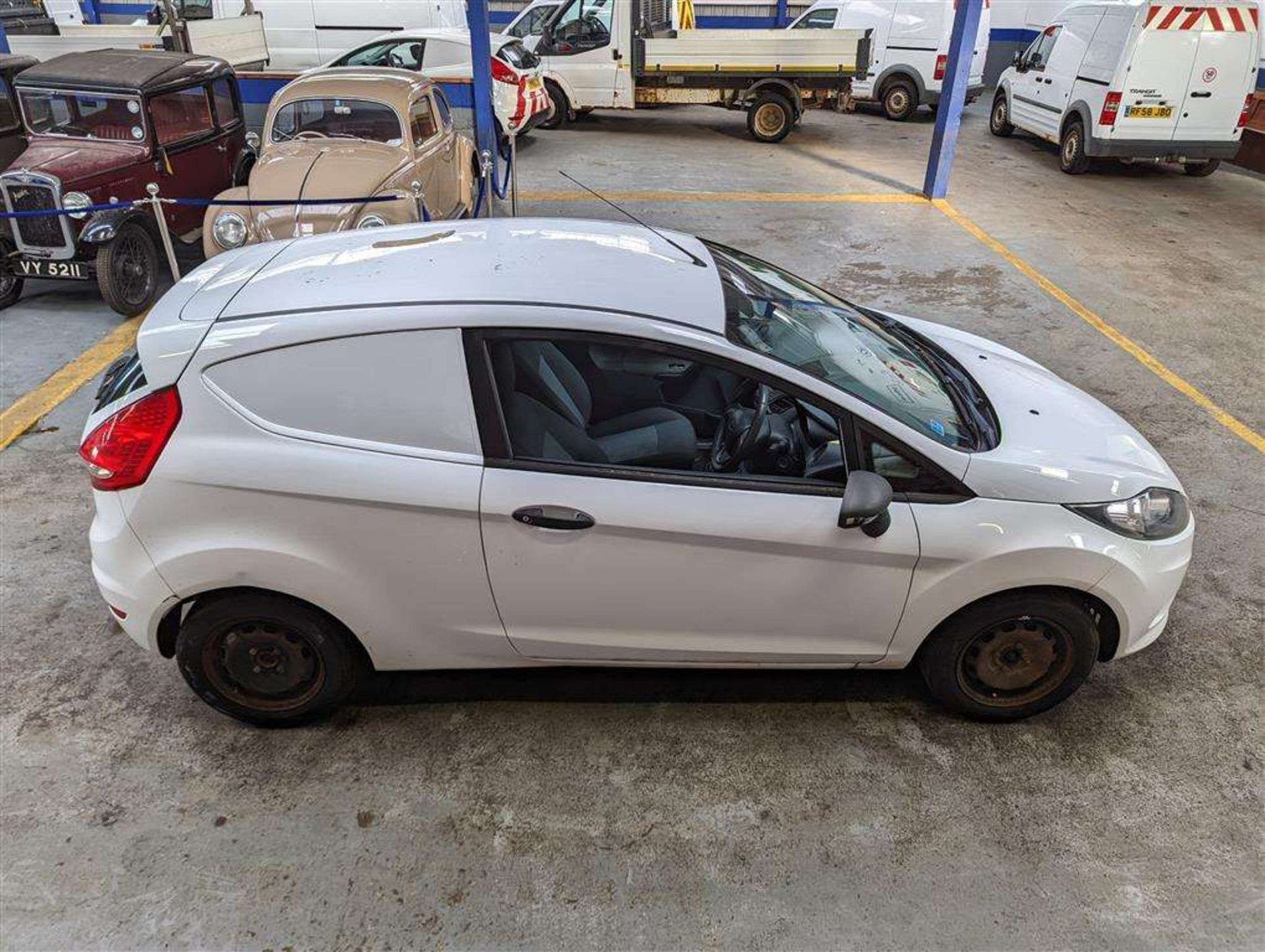 2011 FORD FIESTA ECONETIC TDCI DPF - Image 18 of 27