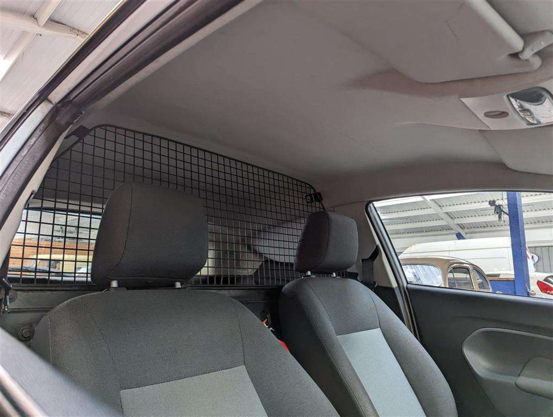 2011 FORD FIESTA ECONETIC TDCI DPF - Image 24 of 27