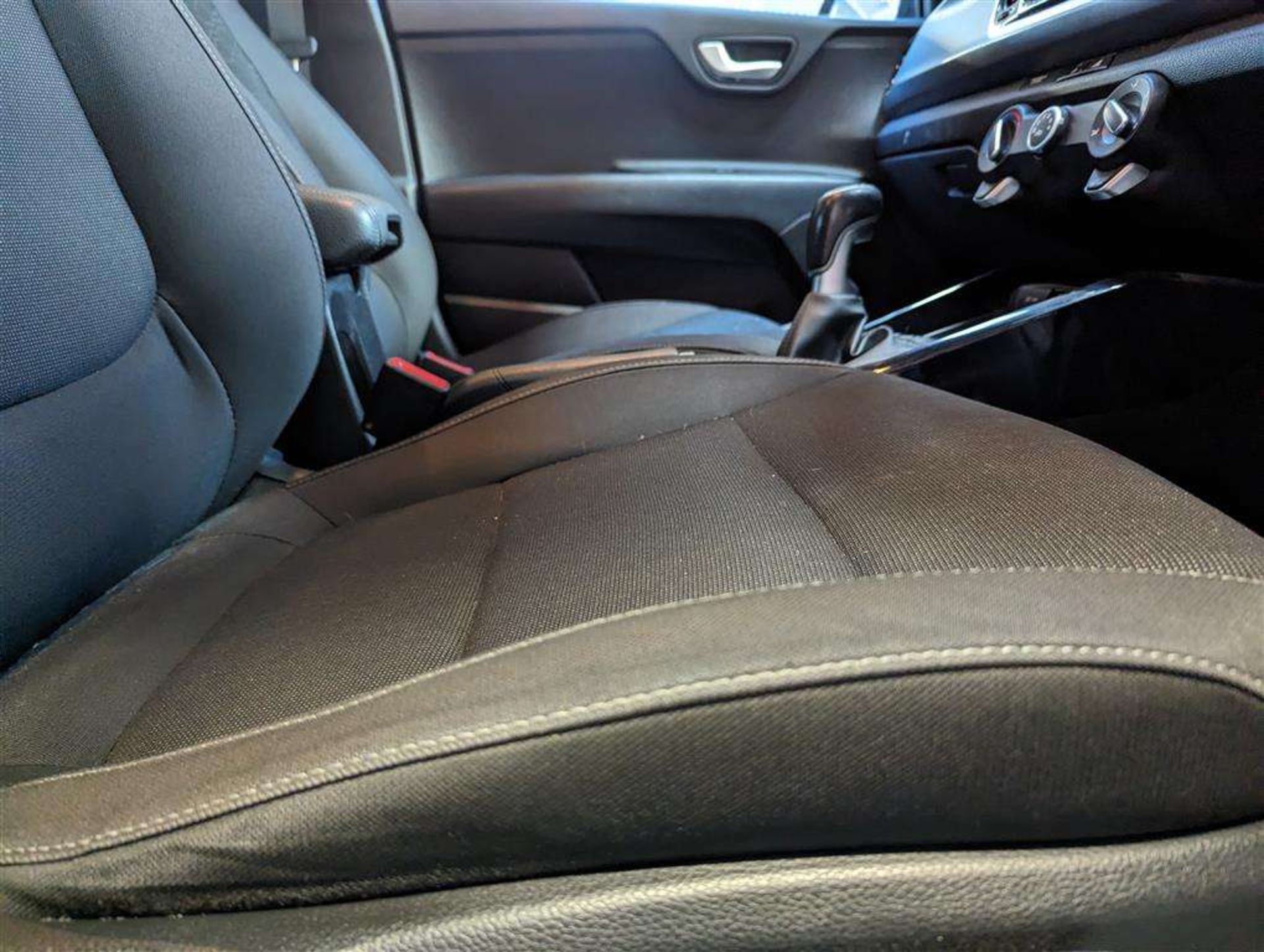 2018 KIA RIO 2 CRDI - Image 25 of 28