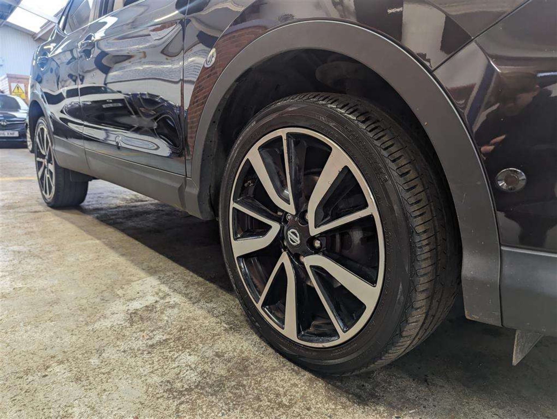 2015 NISSAN QASHQAI TEKNA DCI - Image 15 of 30