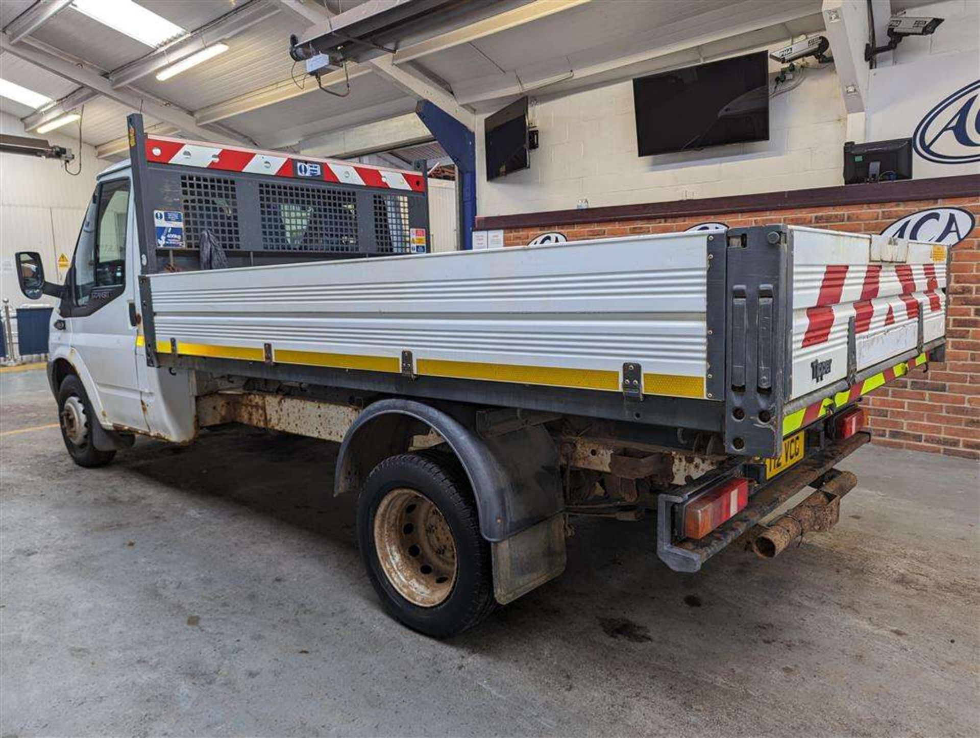 2012 FORD TRANSIT 125 T350 RWD - Image 13 of 26