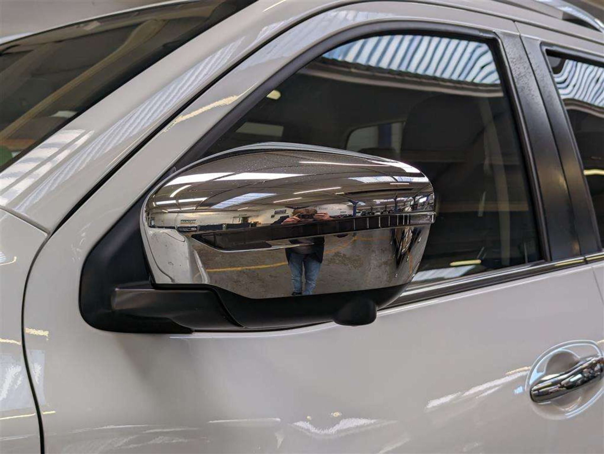 2020 NISSAN NAVARA TEKNA DCI AUTO - Image 23 of 28