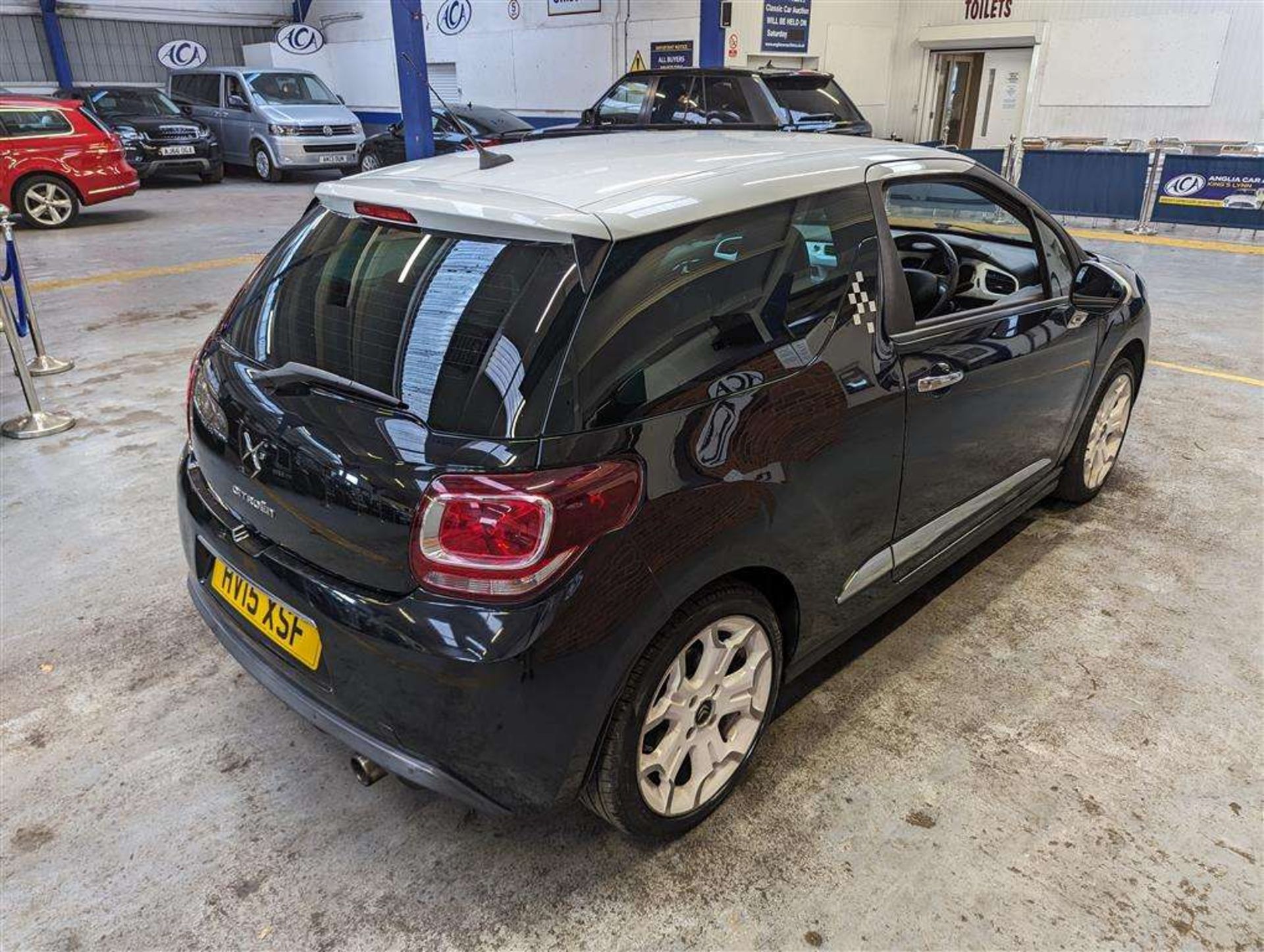 2015 CITROEN DS3 PURETECH DSTYLE ICE S - Image 3 of 26