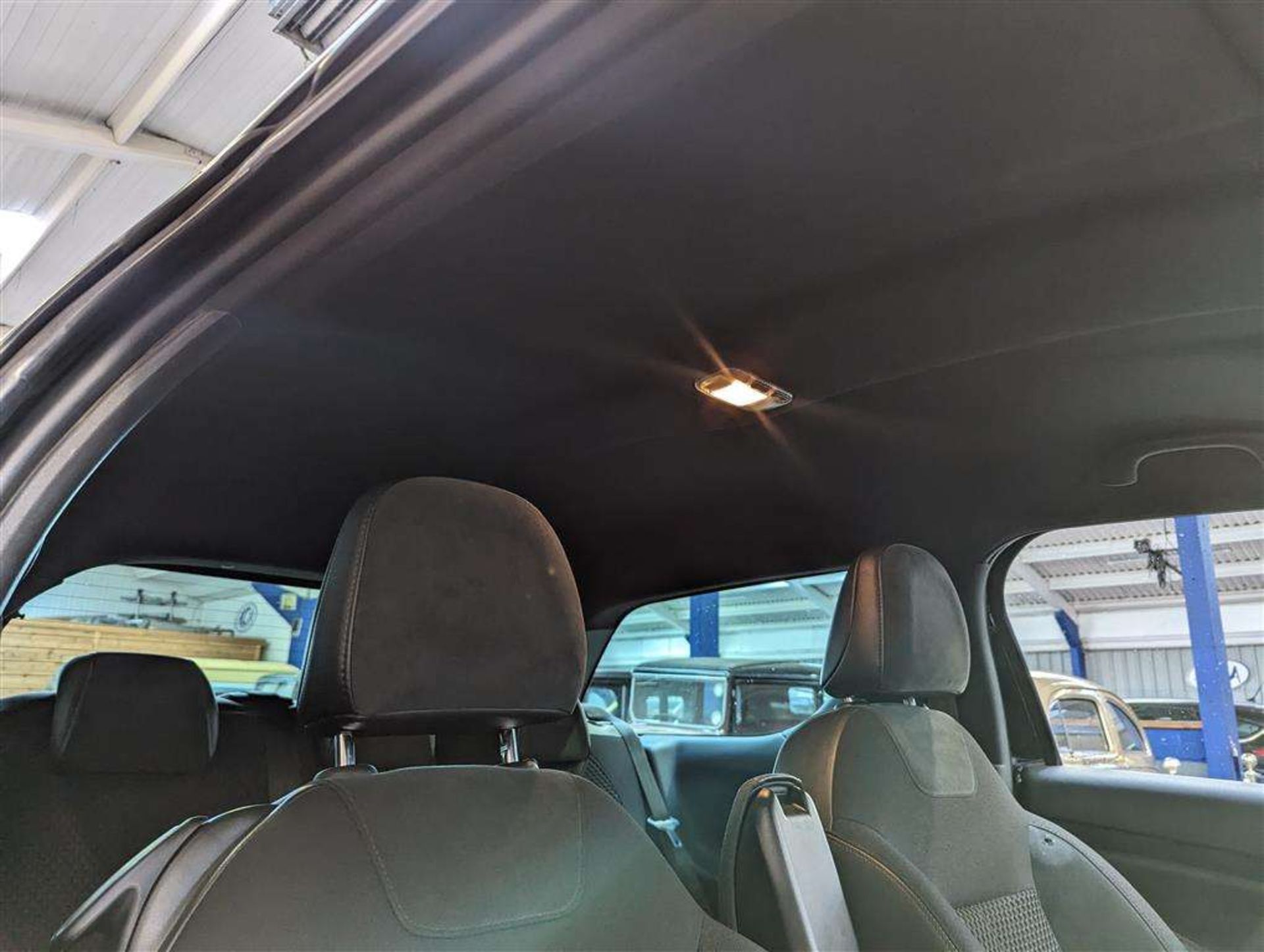 2015 CITROEN DS3 PURETECH DSTYLE ICE S - Image 22 of 26