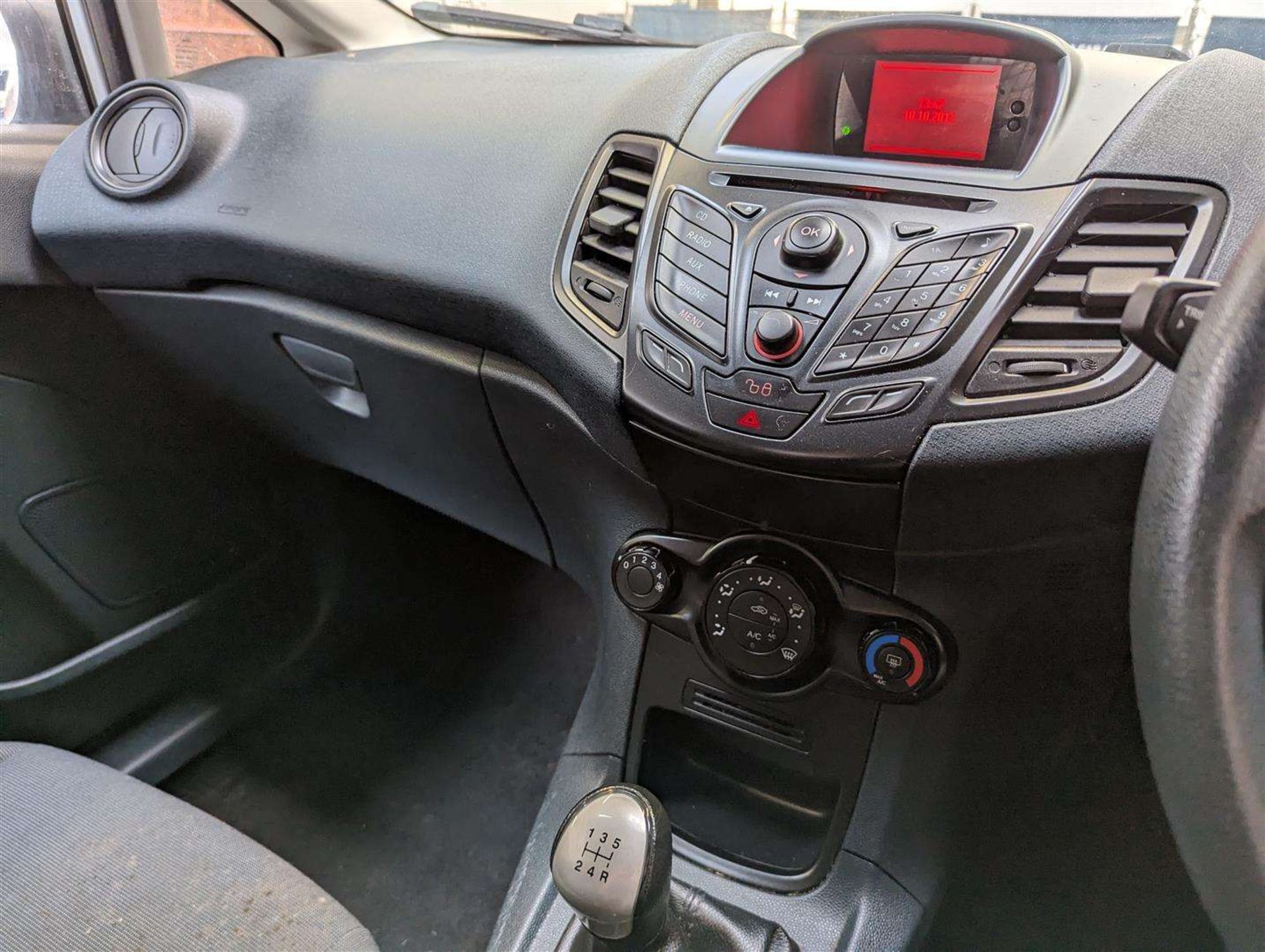 2011 FORD FIESTA ECONETIC TDCI DPF - Image 19 of 30