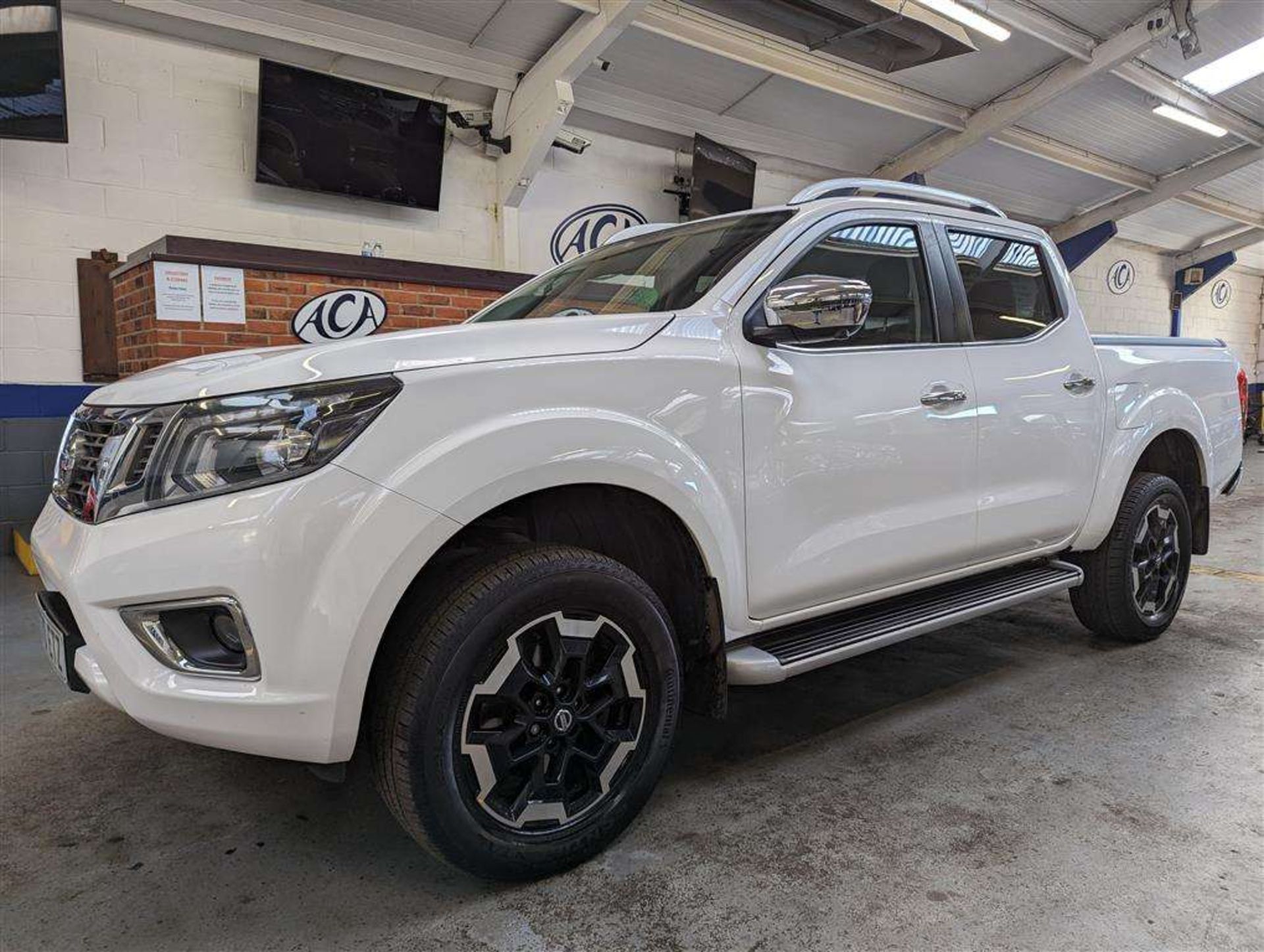 2020 NISSAN NAVARA TEKNA DCI AUTO - Image 17 of 28