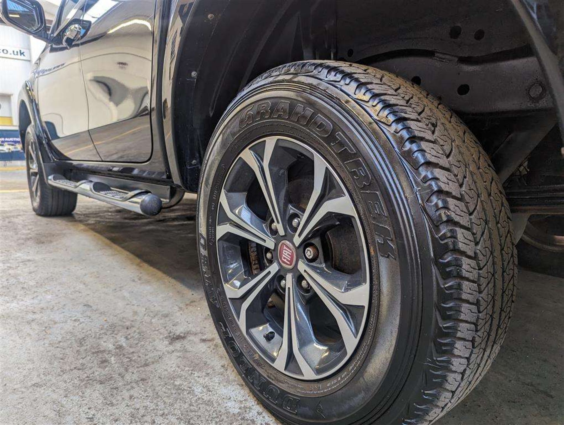 2017 FIAT FULLBACK LX 4X4 AUTO - Image 8 of 27