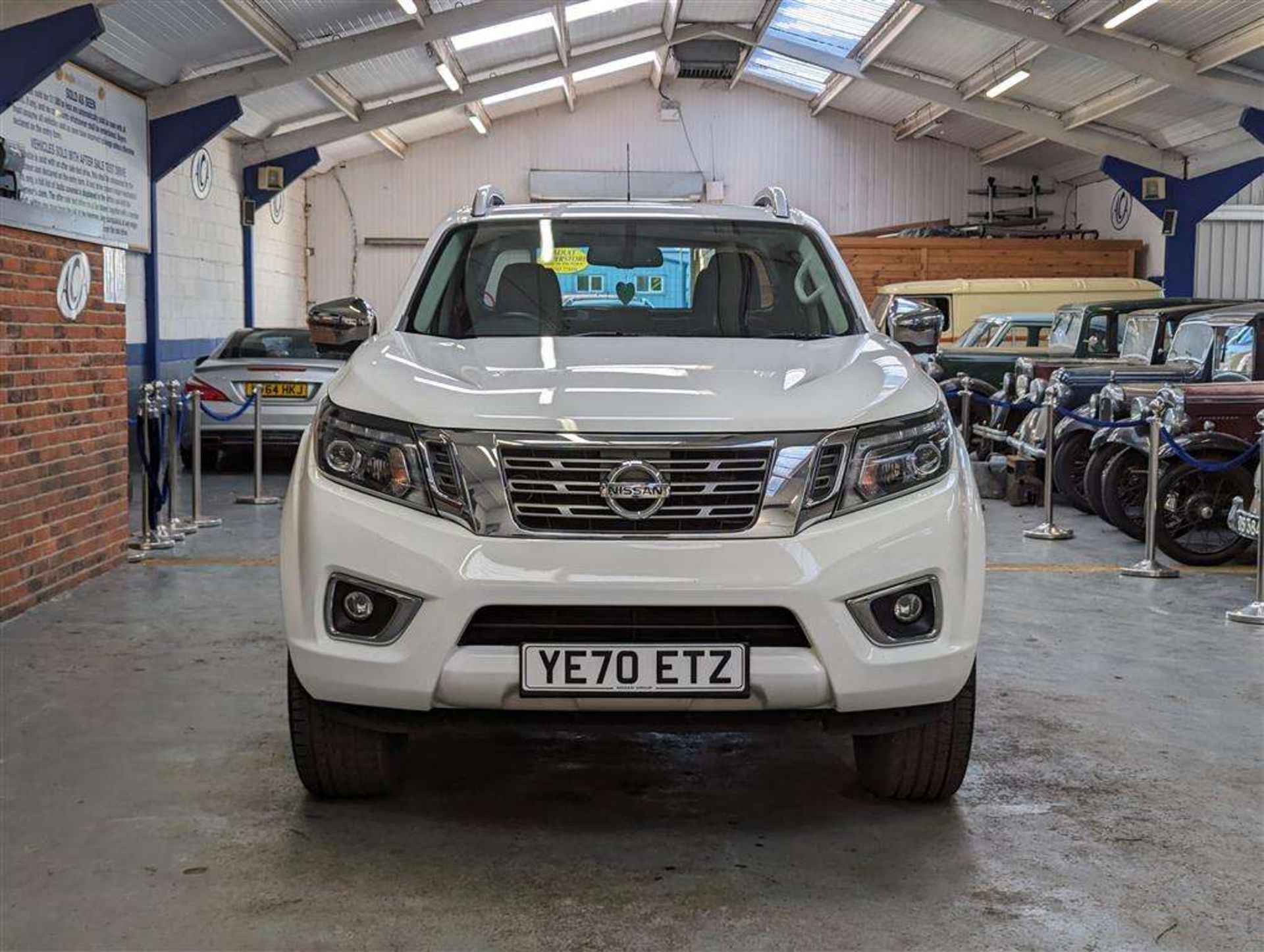 2020 NISSAN NAVARA TEKNA DCI AUTO - Image 28 of 28