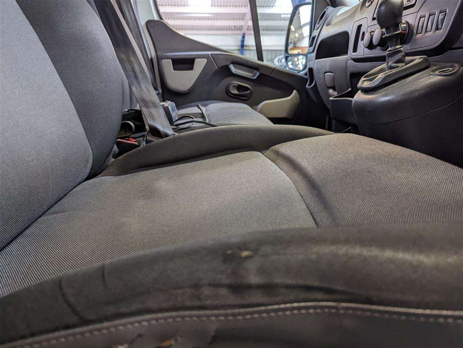 2016 NISSAN NV400 SE DCI - Image 19 of 25