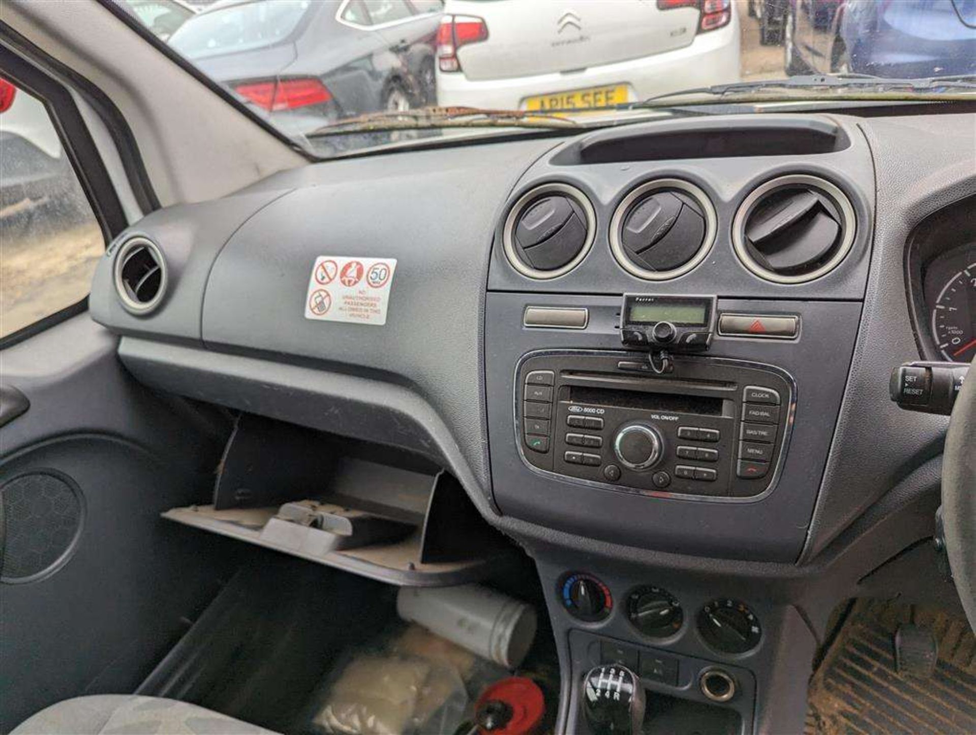 2011 FORD TRAN CONNECT 90 T230 - Image 26 of 26