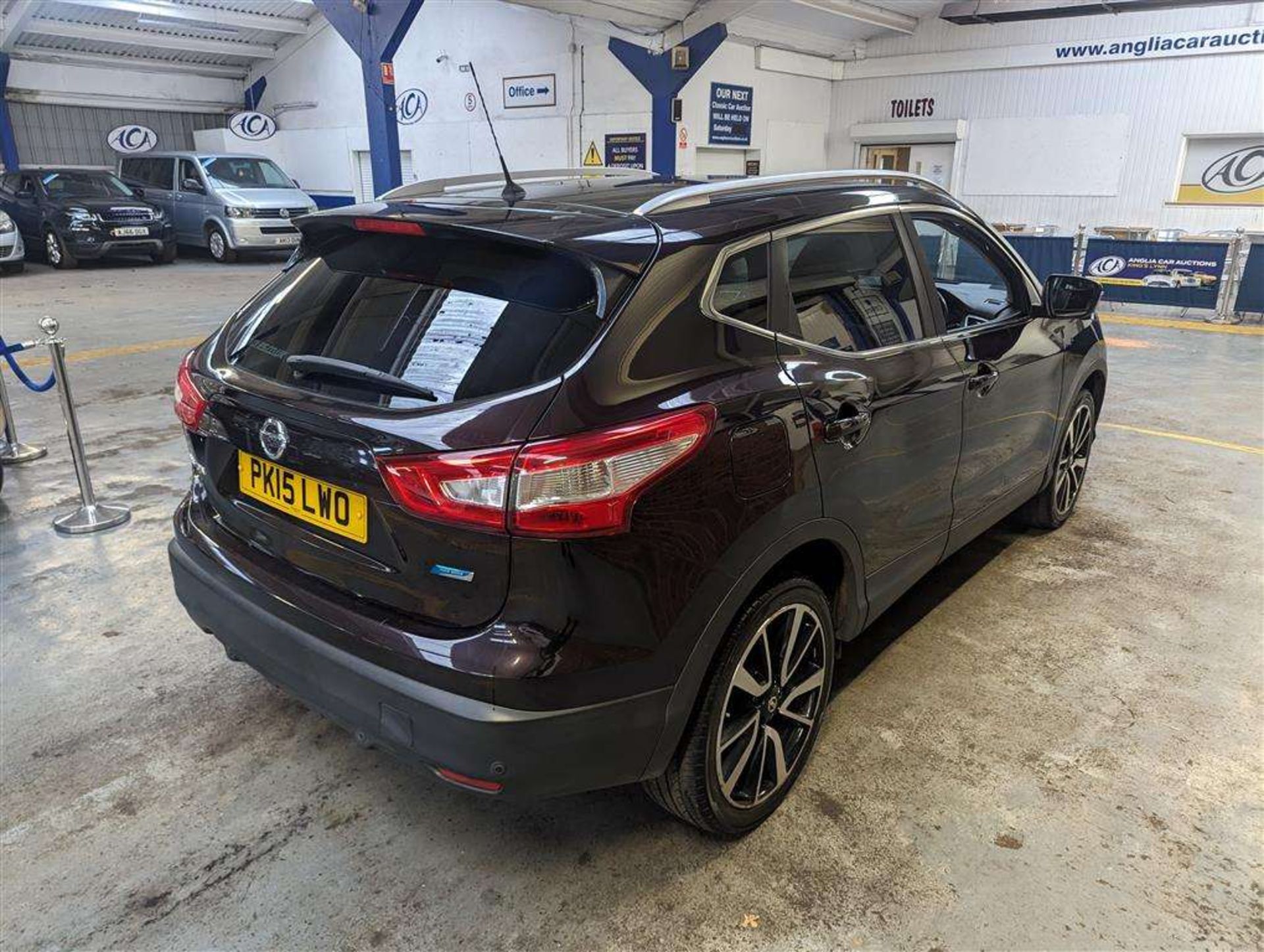 2015 NISSAN QASHQAI TEKNA DCI - Image 3 of 30