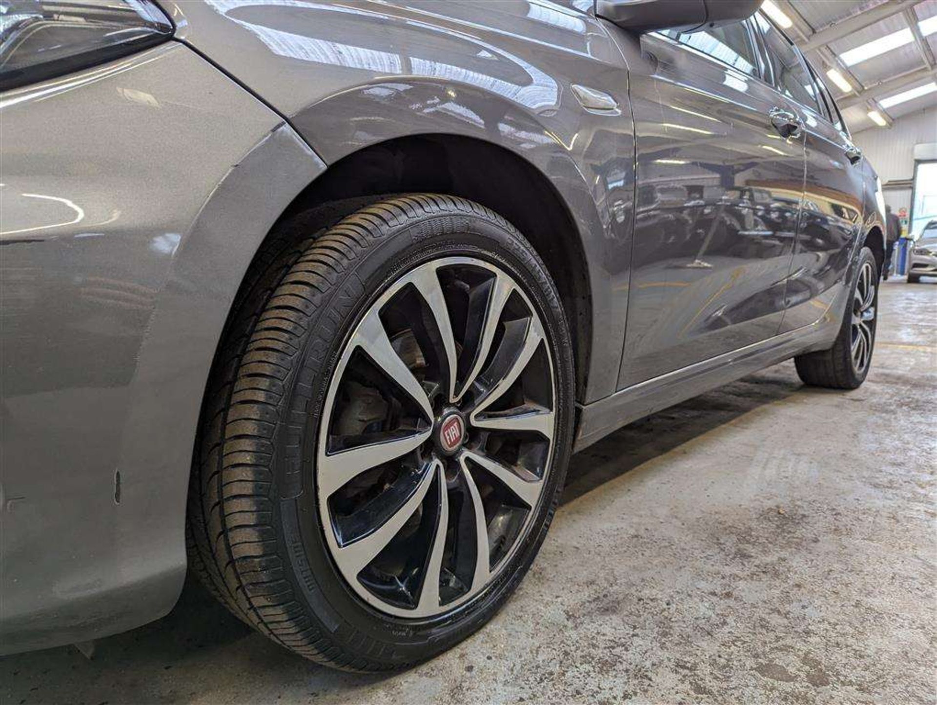 2018 FIAT TIPO LOUNGE MULITJET - Image 12 of 30